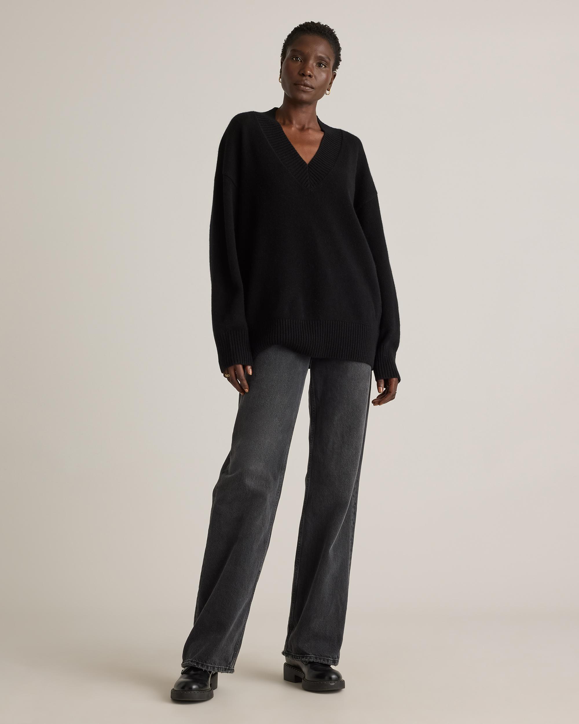 Quince | Women's Mongolian Cashmere Oversized V-Neck Sweater Product Image