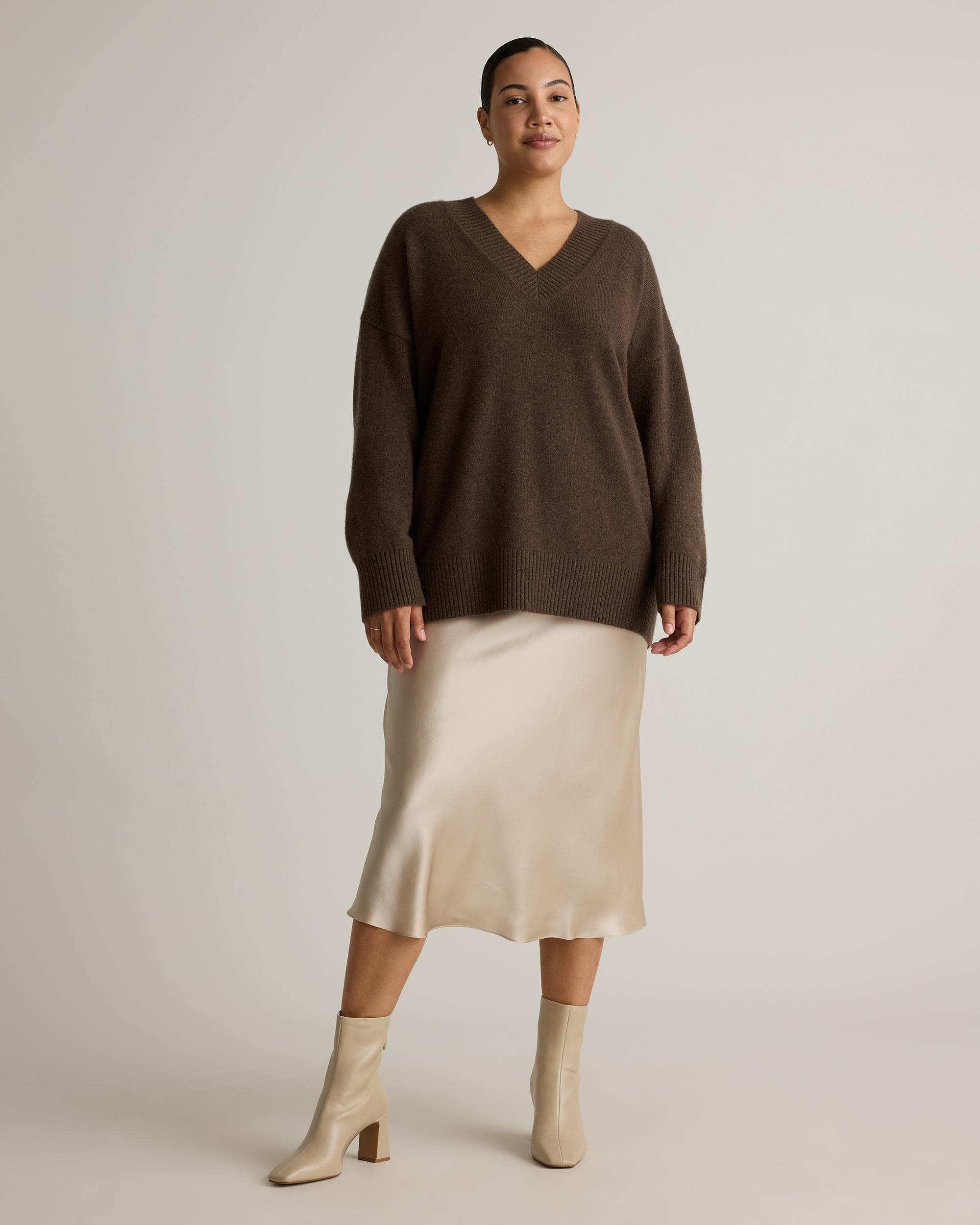 Quince | Women's Mongolian Cashmere Oversized V-Neck Sweater Product Image