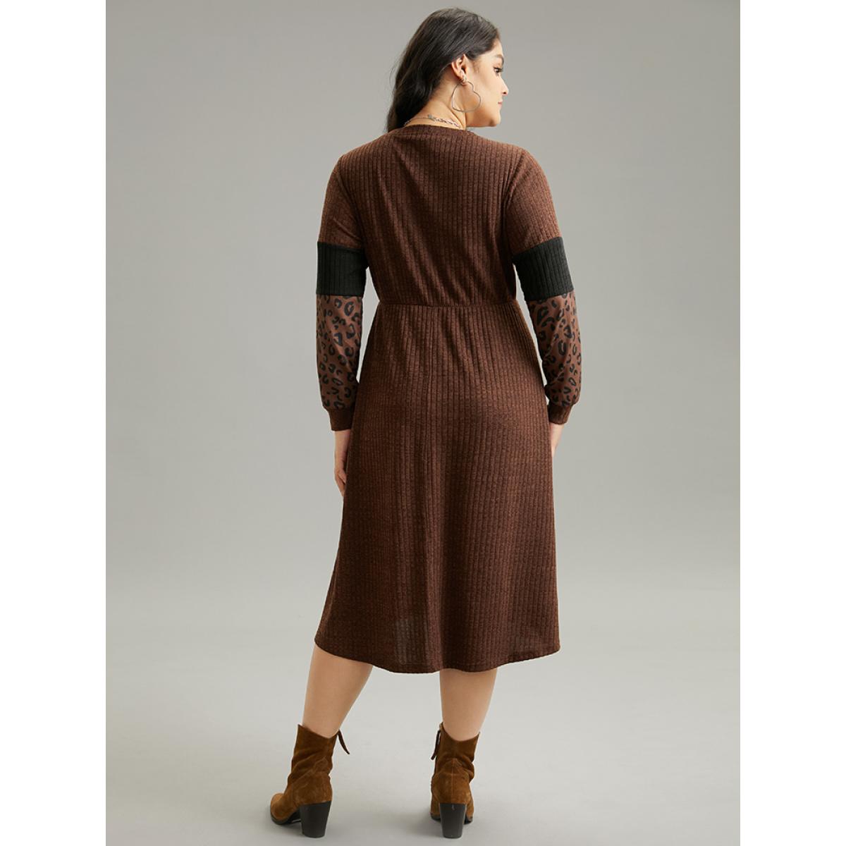 Plus Size Rib Knit Leopard Print Patchwork Dress Chocolate Women Casual Rib Knit V-neck Long Sleeve Curvy Midi Dress BloomChic 22-24/3X Product Image