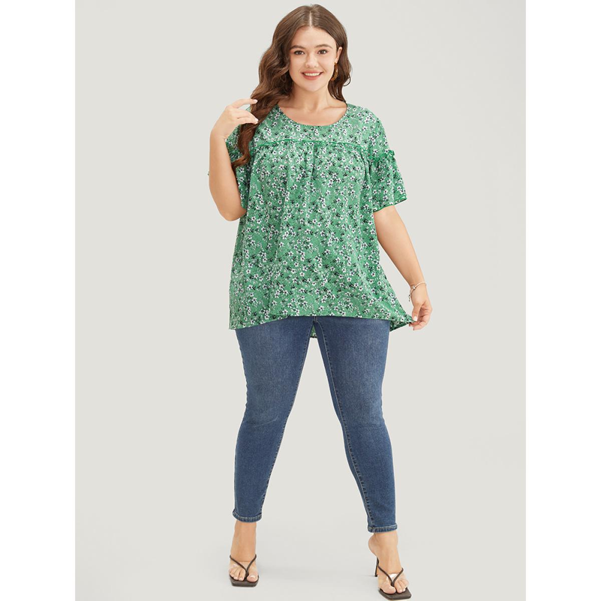 Plus Size Mint Ditsy Floral Frill Trim Gathered Ruffle Sleeve Blouse Women Elegant Short sleeve Round Neck Dailywear Blouses BloomChic 12/L Product Image