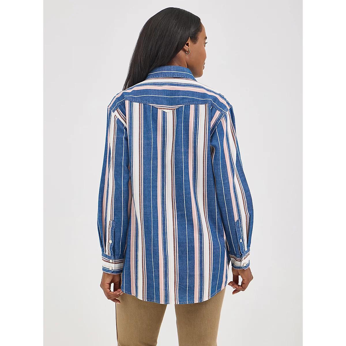 Women's Wrangler Retro® Boyfriend Western Snap Shirt in Brushpopper Product Image