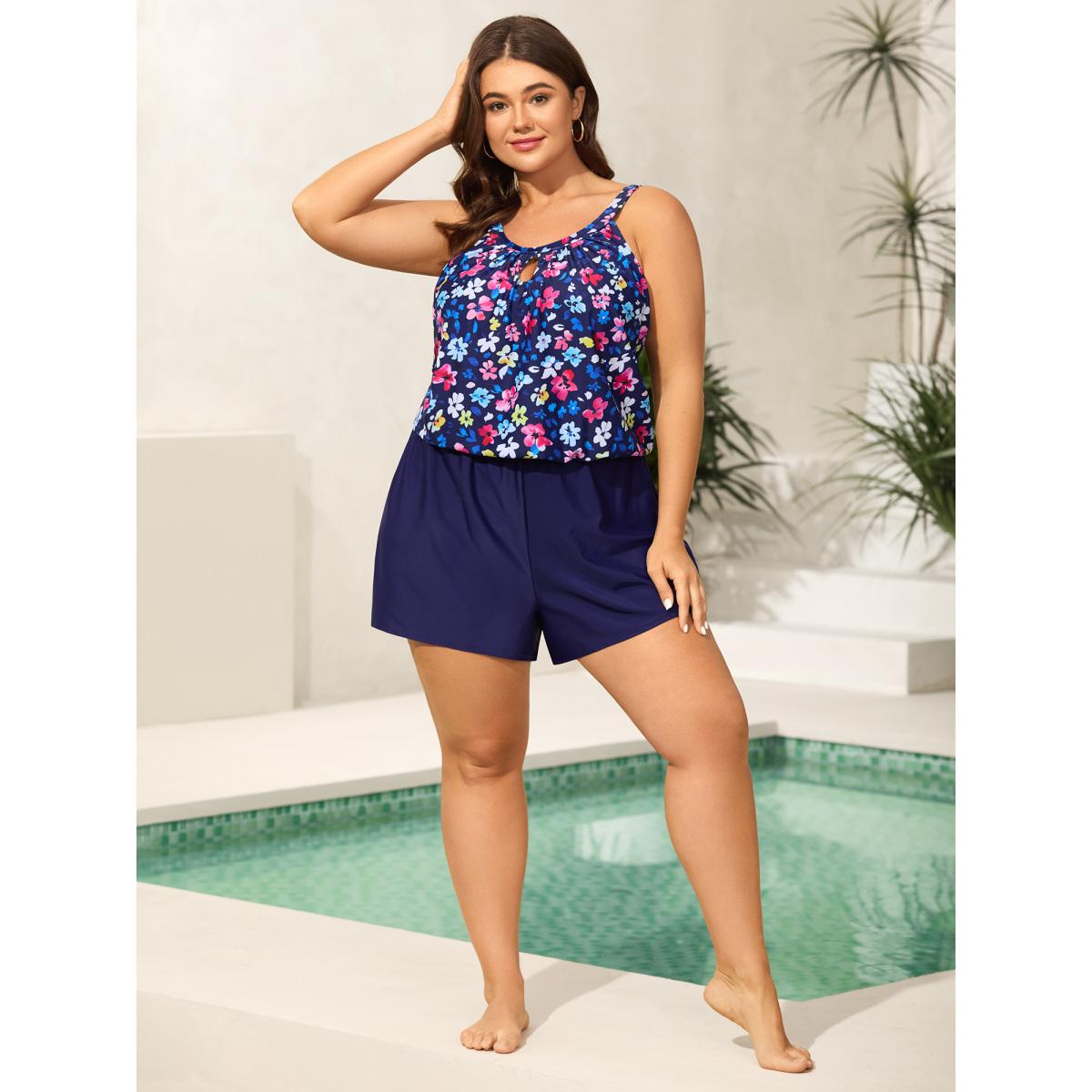 Plus Size Floral Print Keyhole Pockets Swim Romper Women's Swimwear Black Resort Curve Bathing Suits High stretch One Pieces BloomChic 10/M Product Image
