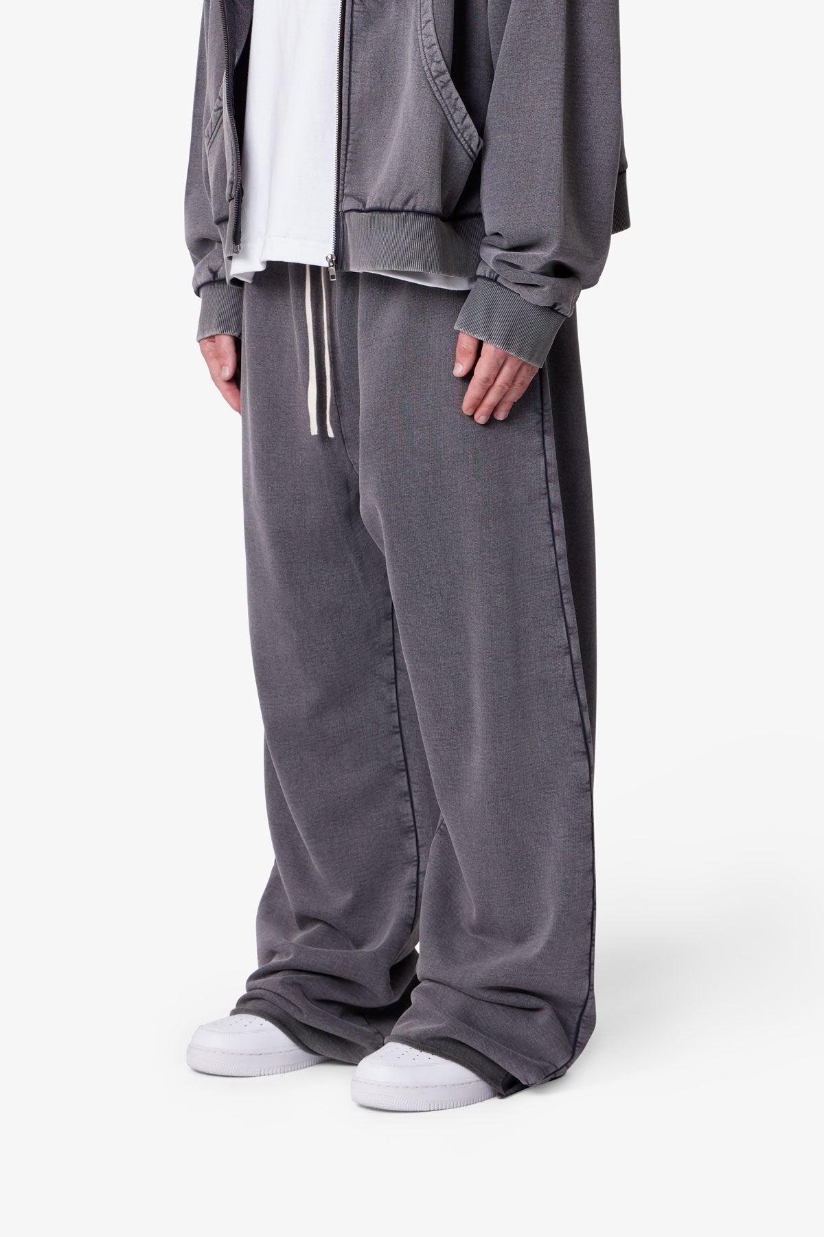Ultra Baggy Fleece Sweatpants - Vintage Black Product Image