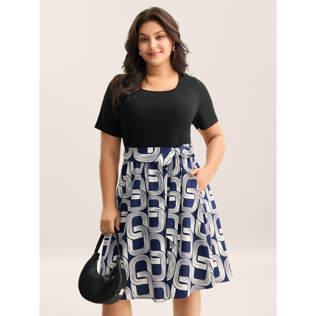 Plus Size Abstract Pattern Color Contrast Belted Midi Dress Navy Women Round Neck Short sleeve Curvy BloomChic 18-20/2X Product Image