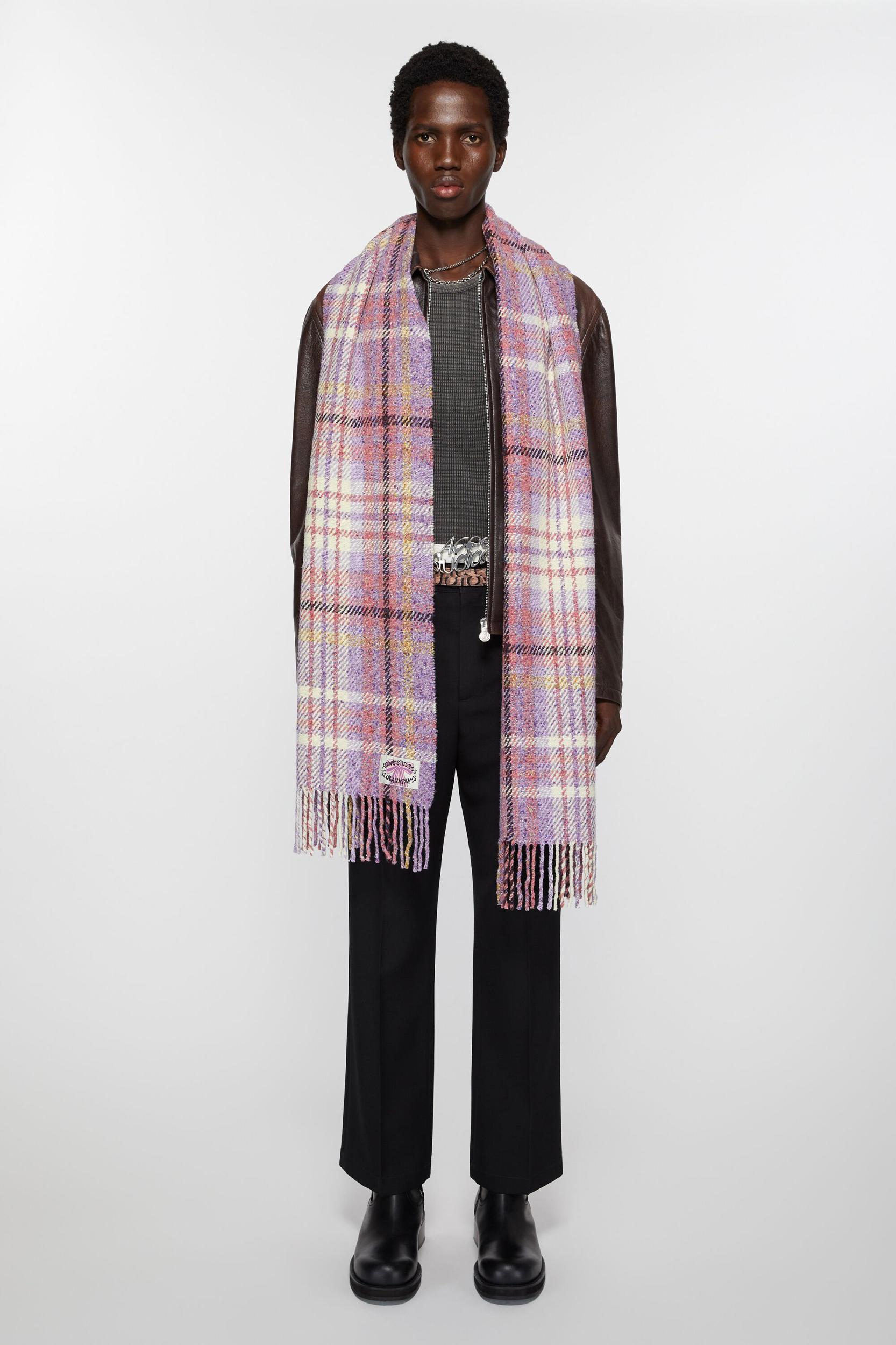 Plaid fringe scarf Product Image