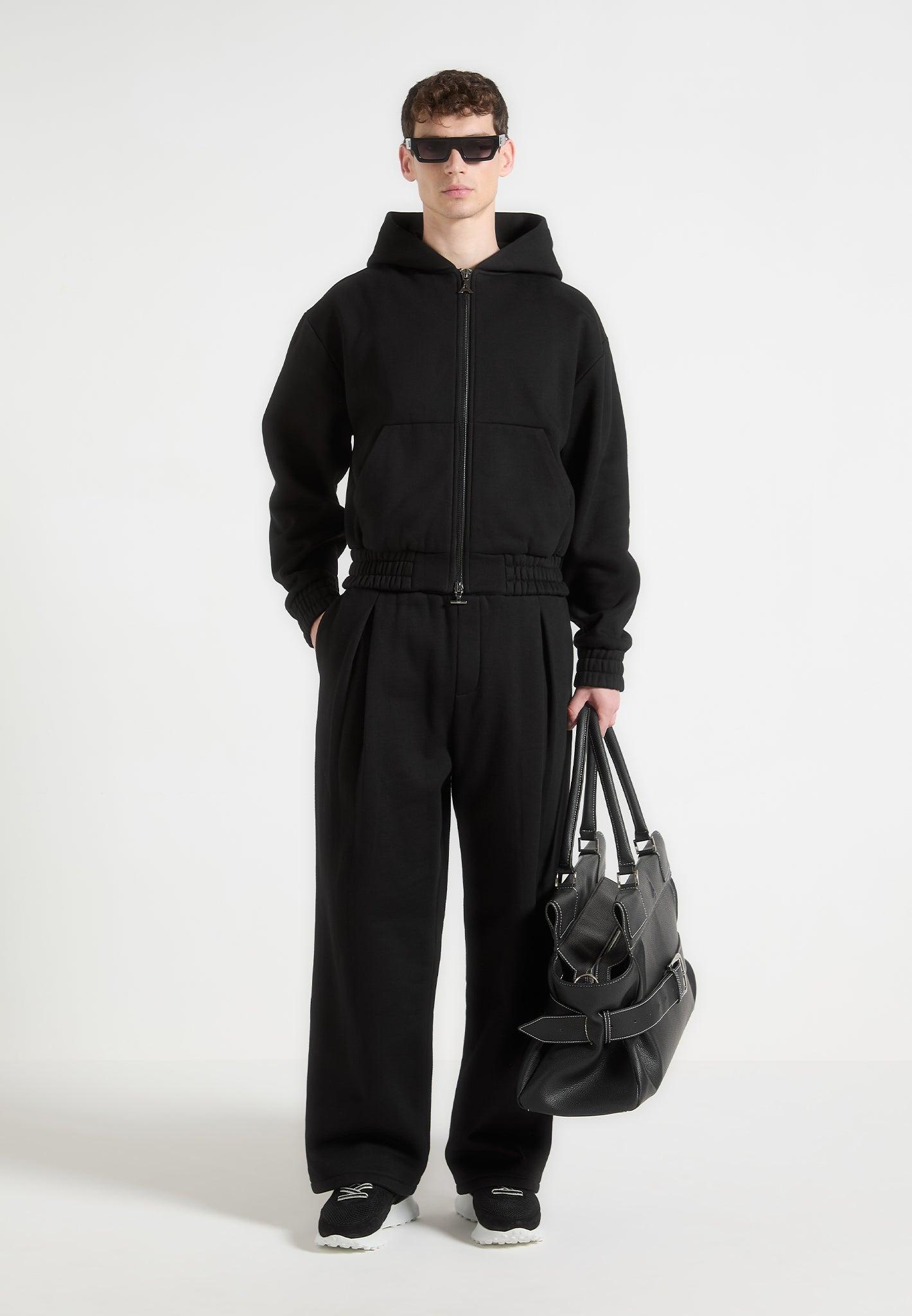 Cyril - Box Pleated Relaxed Jogger - Black Male Product Image