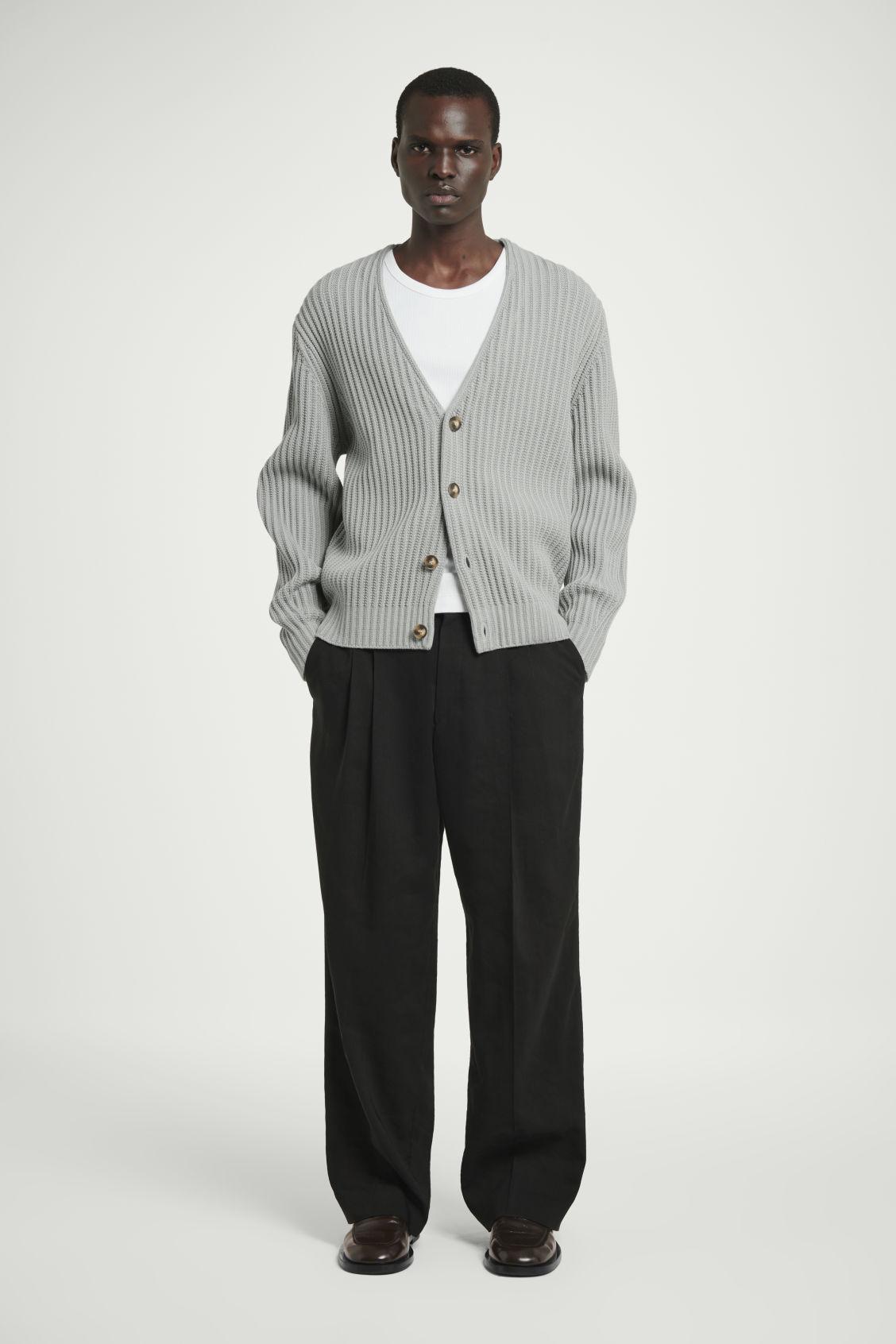 CHUNKY V-NECK SILK-COTTON CARDIGAN Product Image