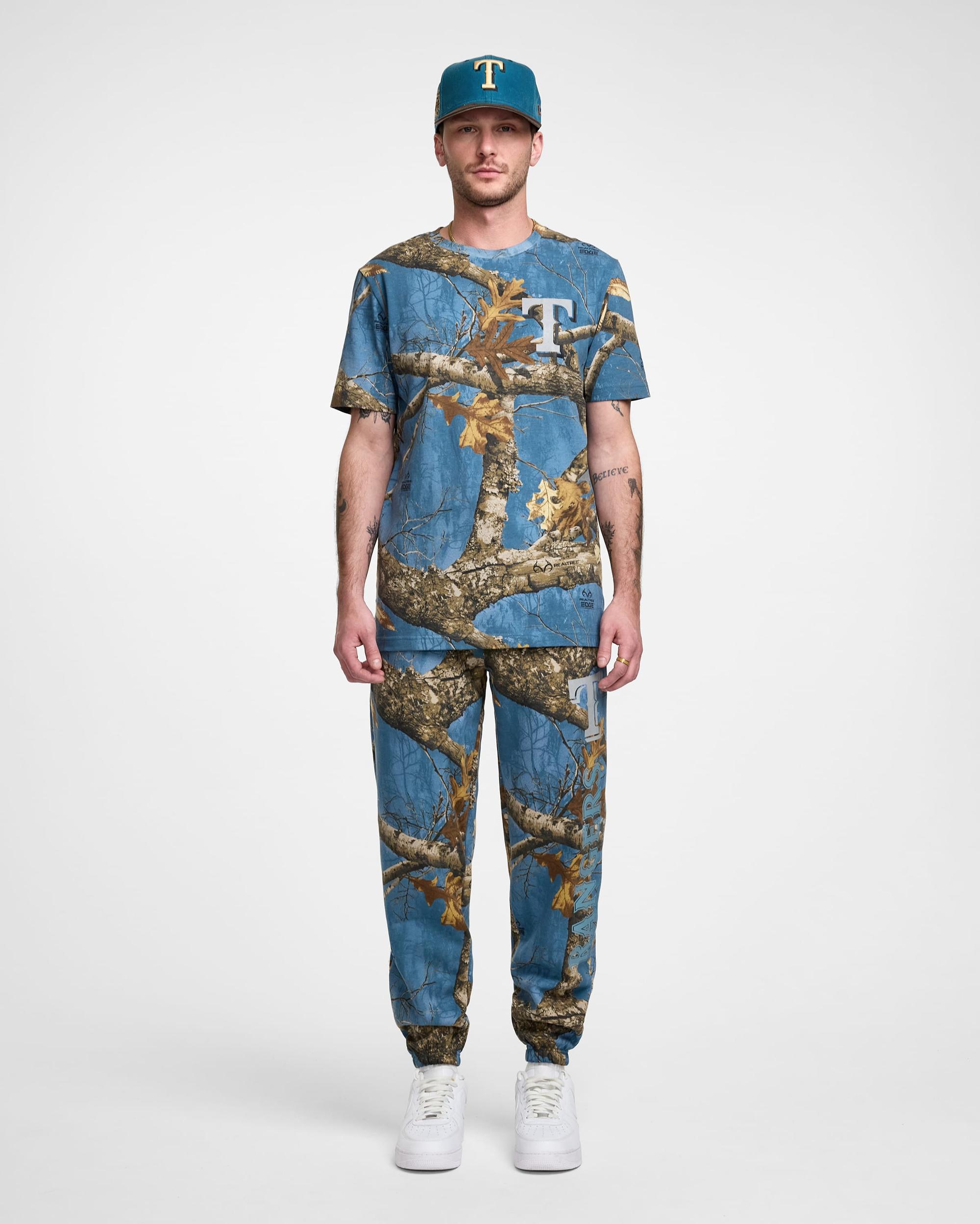 Atlanta Braves Realtree T-Shirt Male Product Image