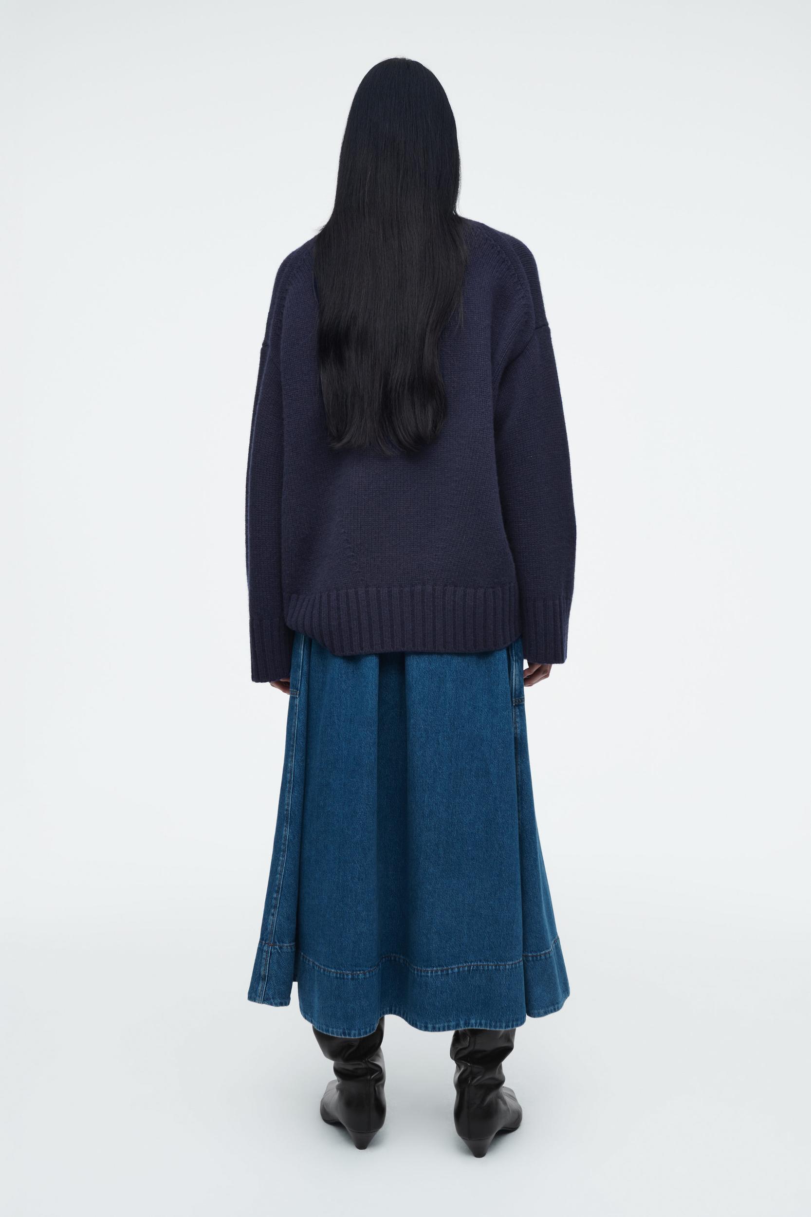 ELASTICATED DENIM MIDI SKIRT Product Image