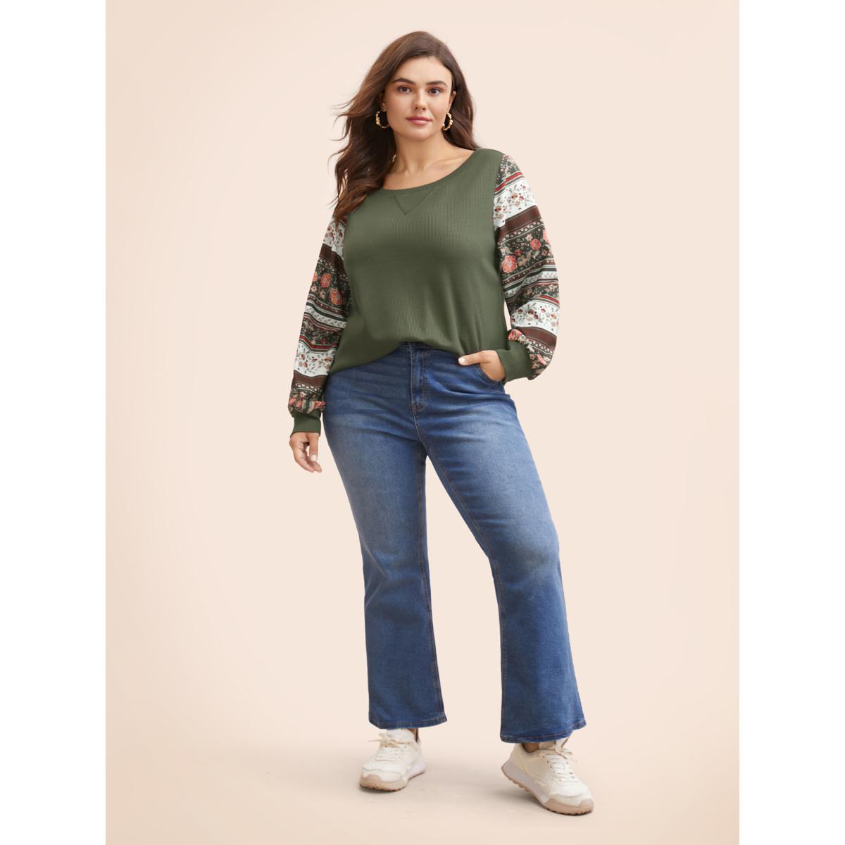 Plus Size Boho Print Patchwork Crew Neck Sweatshirt Women ArmyGreen Casual Elastic cuffs Round Neck Everyday Sweatshirts BloomChic 28/5X Product Image