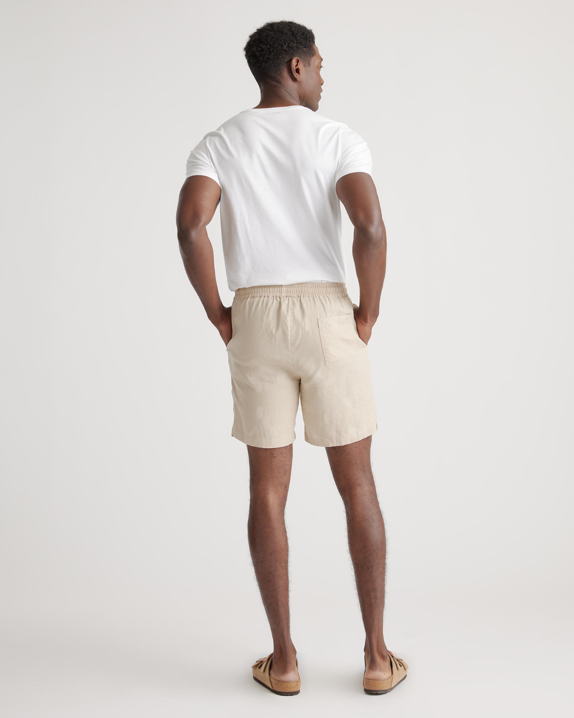 Quince | Men's 100% European Linen Drawstring Beach Shorts 7" Product Image
