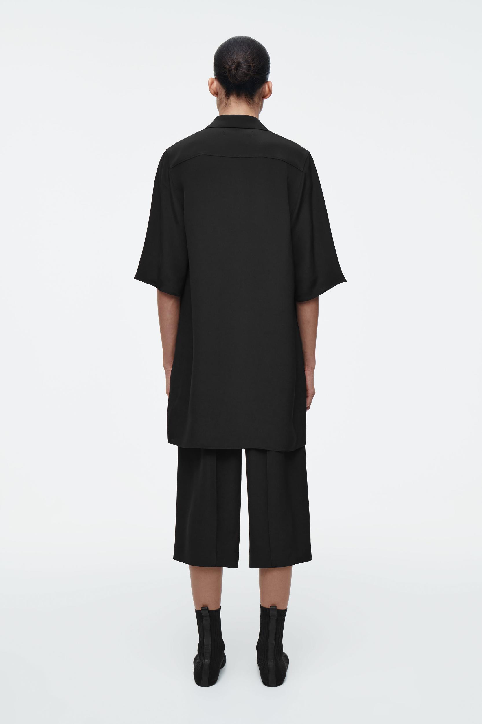 LONGLINE SILK SHIRT Product Image