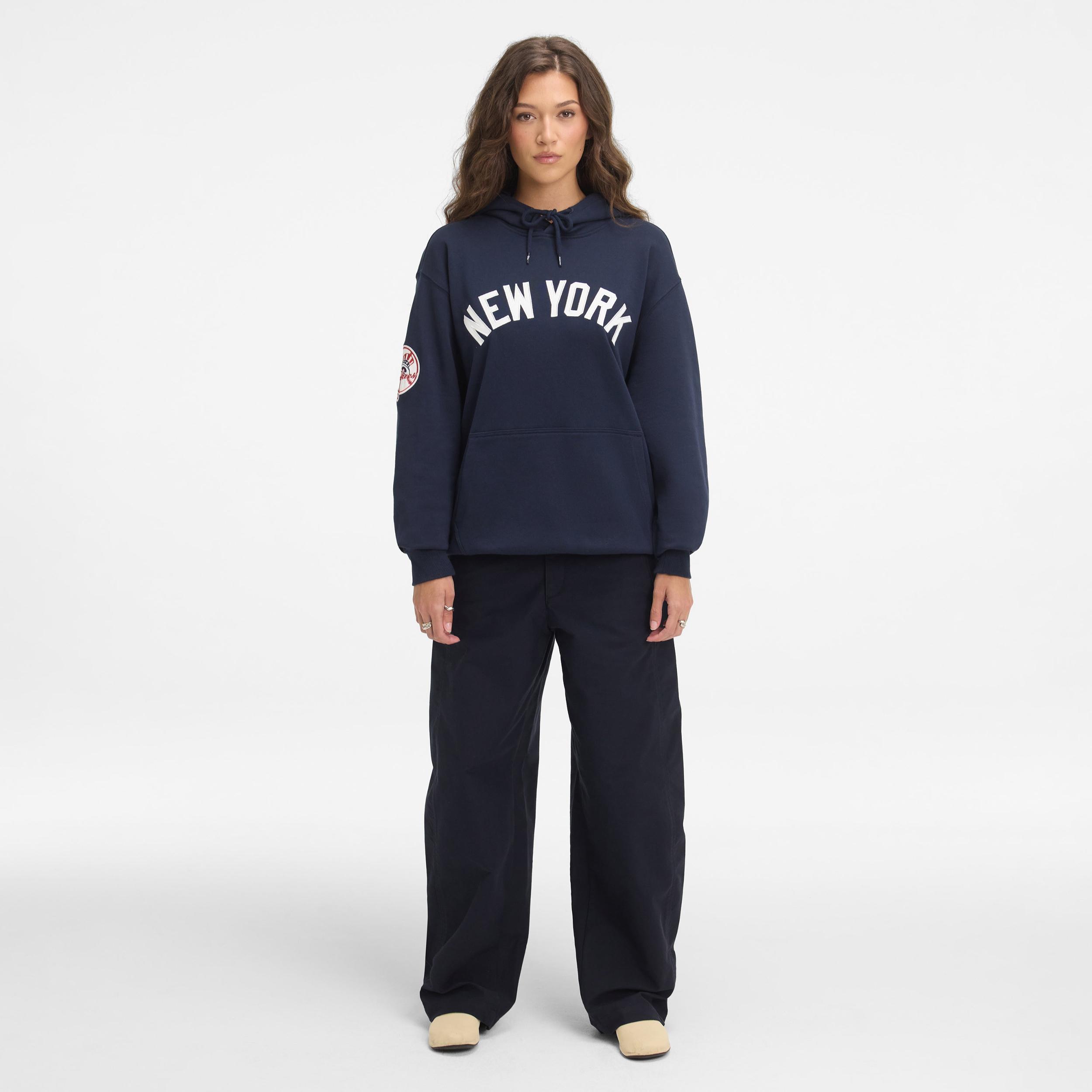 New York Yankees Navy Hoodie Male Product Image