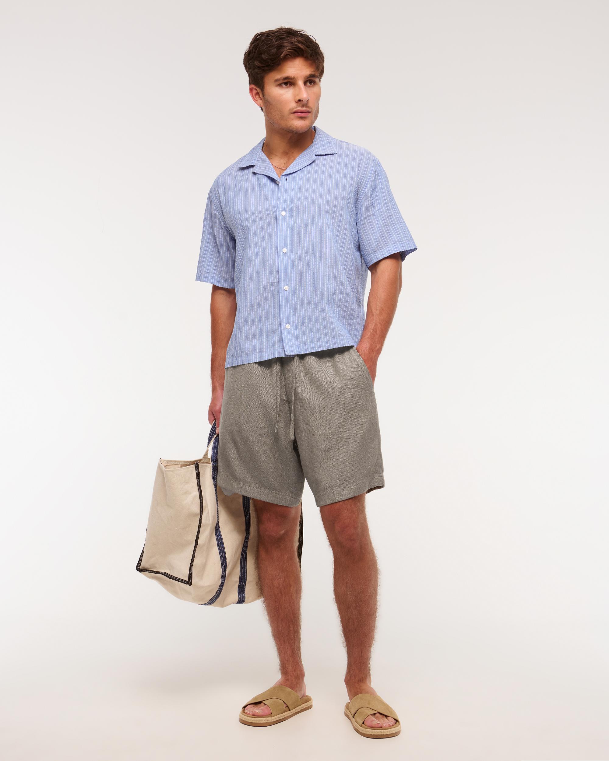 Relaxed Linen-Blend Pull-On Short Product Image