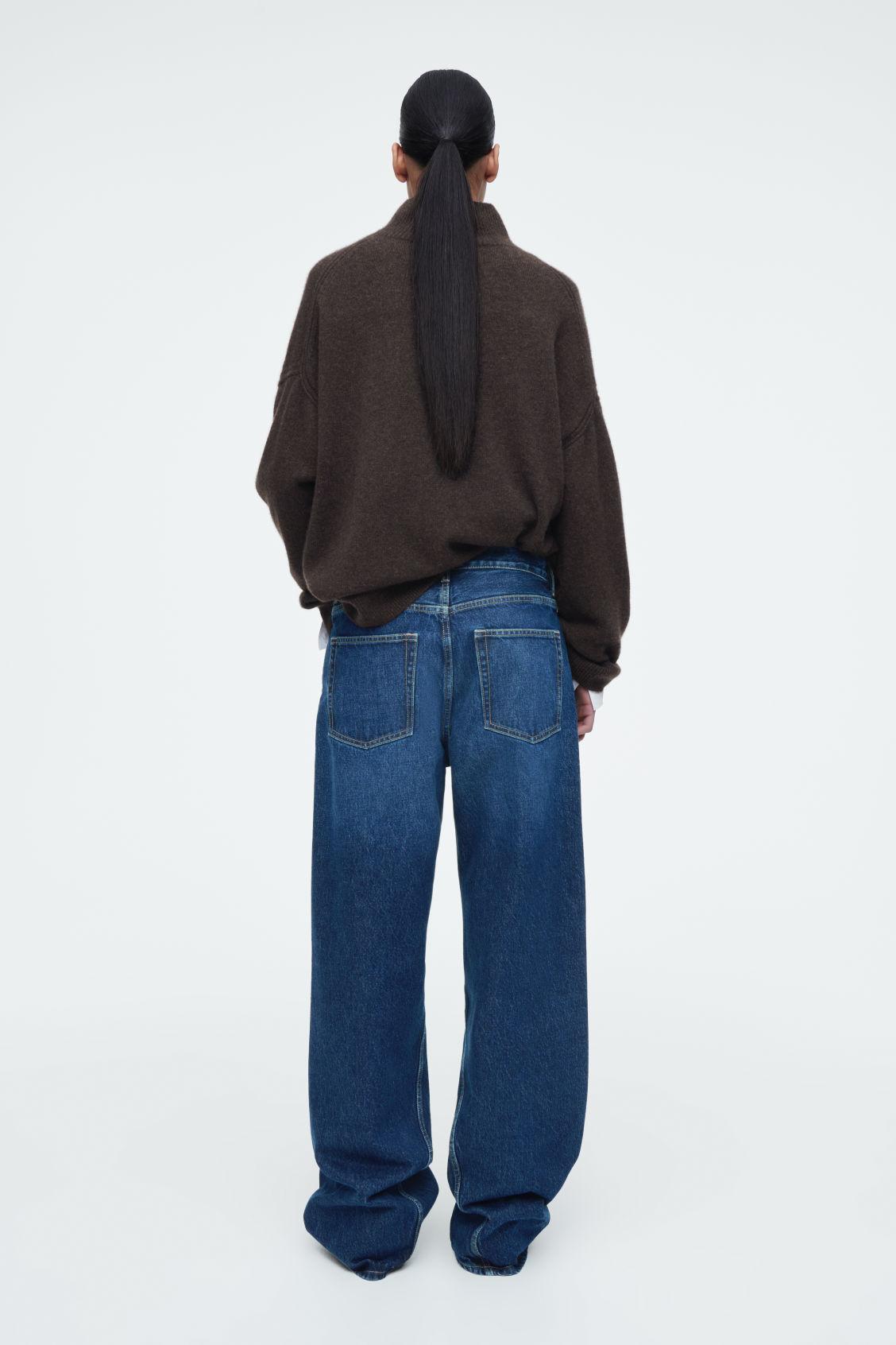 FACADE STRAIGHT-LEG JEANS Product Image
