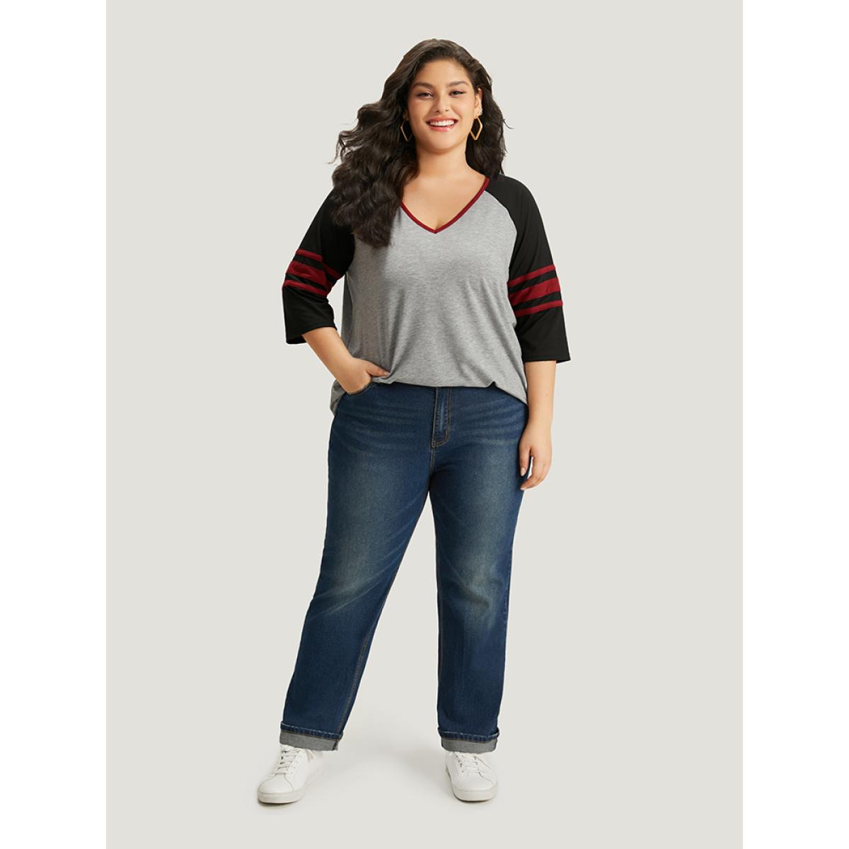 Plus Size Plain Roll Hem Medium Wash Full Length Jeans Women Indigo Casual Plain Plain High stretch Pocket Jeans BloomChic 26/4X Product Image