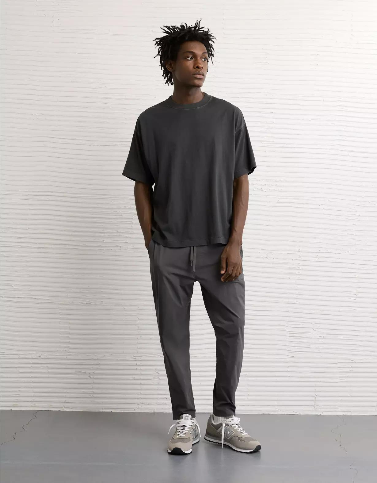 AE 24/7 Training Pant Product Image