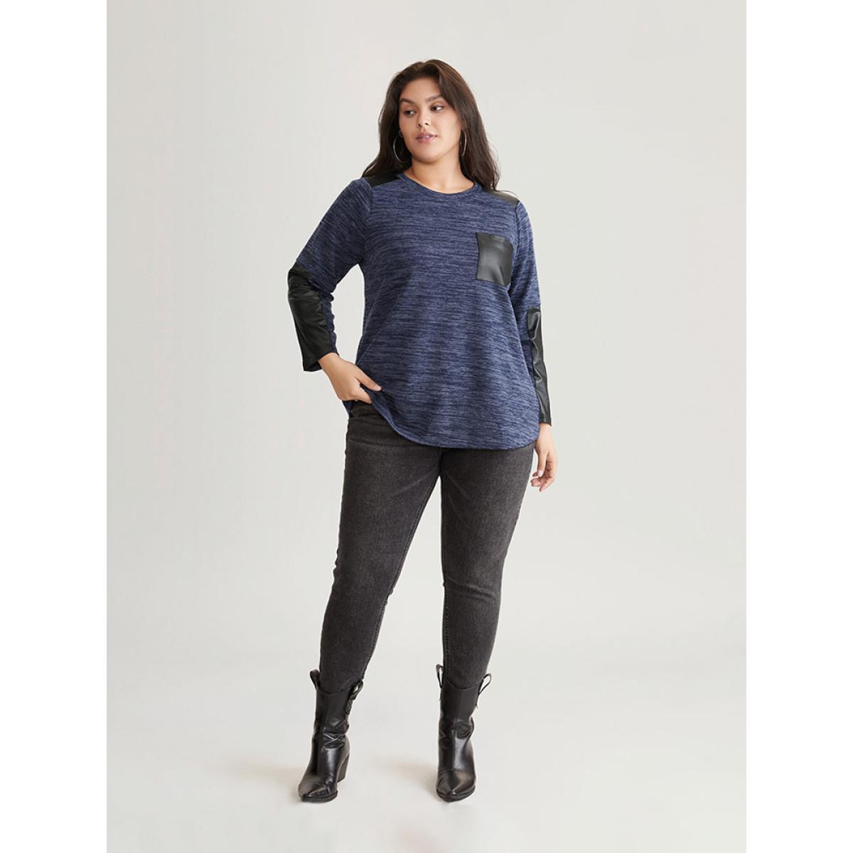 Plus Size Patchwork Heather Contrast Patched Pocket T-shirt Indigo Women Casual Contrast Plain Round Neck Dailywear T-shirts BloomChic 26/4X Product Image
