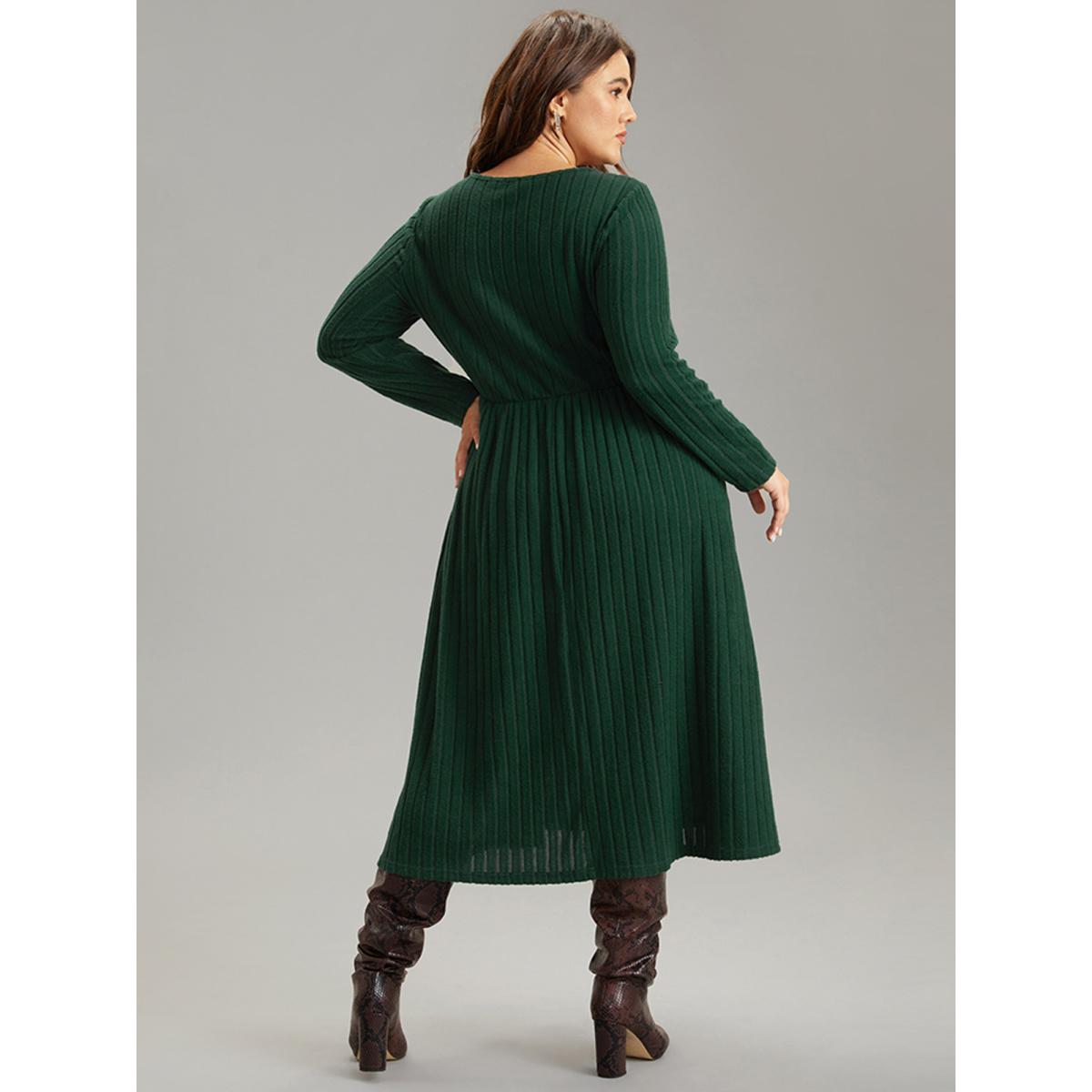 Plus Size Rib Knit Plain Notched Pocket Dress DarkGreen Women Work From Home Rib Knit Notched collar Long Sleeve Curvy Midi Dress BloomChic 18-20/2X Product Image