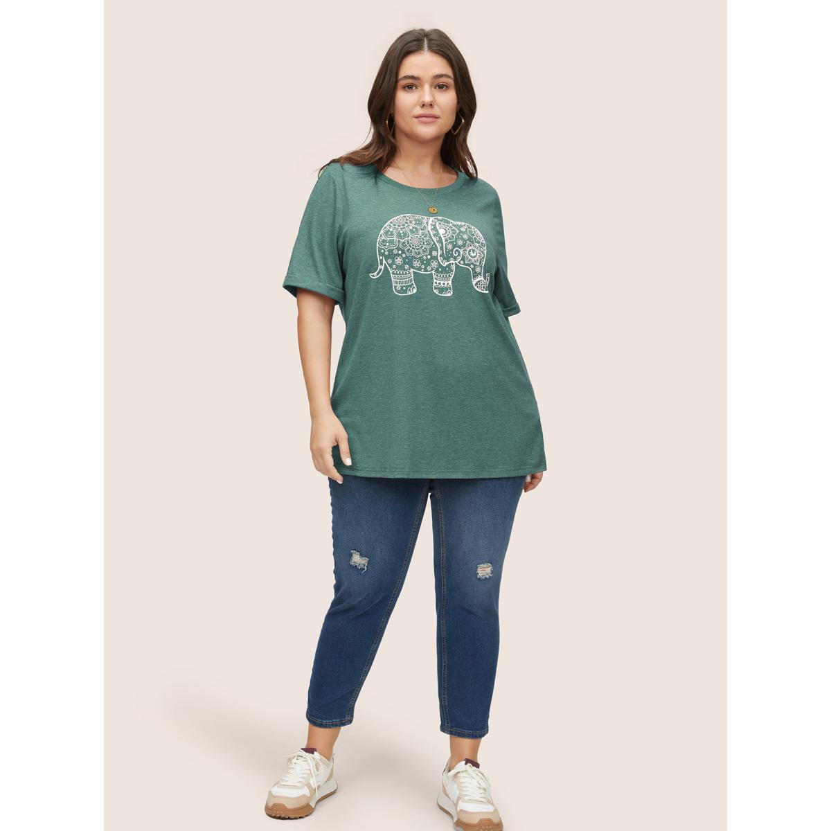 Plus Size Art & Design Elephant Print T-shirt Green Women Casual Non Art&design Round Neck Everyday T-shirts BloomChic 14-16/1X Product Image