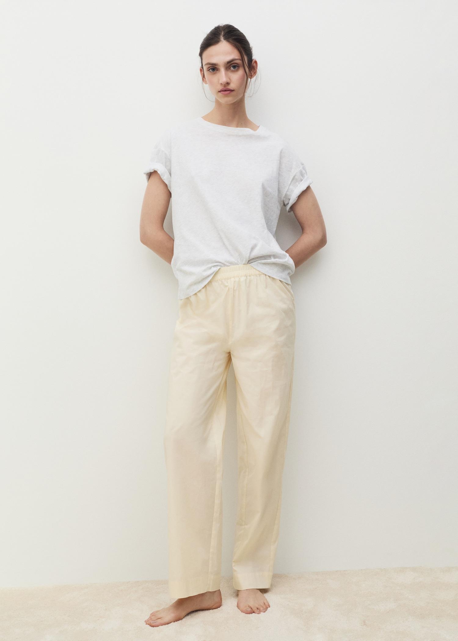 Short-sleeved cotton t-shirt - Women | MANGO USA Product Image