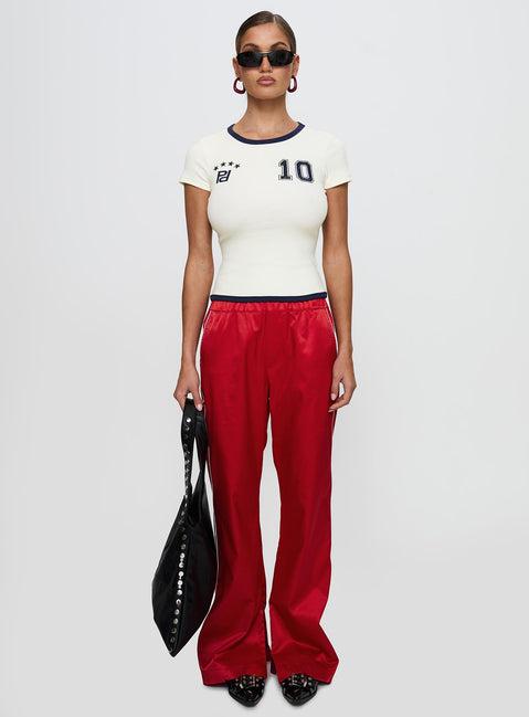 Track Record Graphic Top Cream Product Image