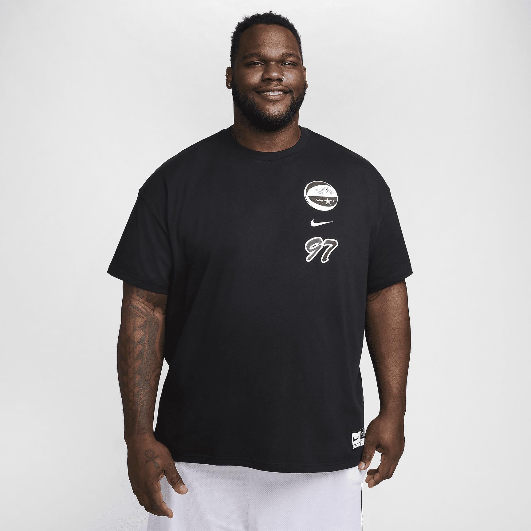 Nike Men's Max90 Basketball T-Shirt Product Image