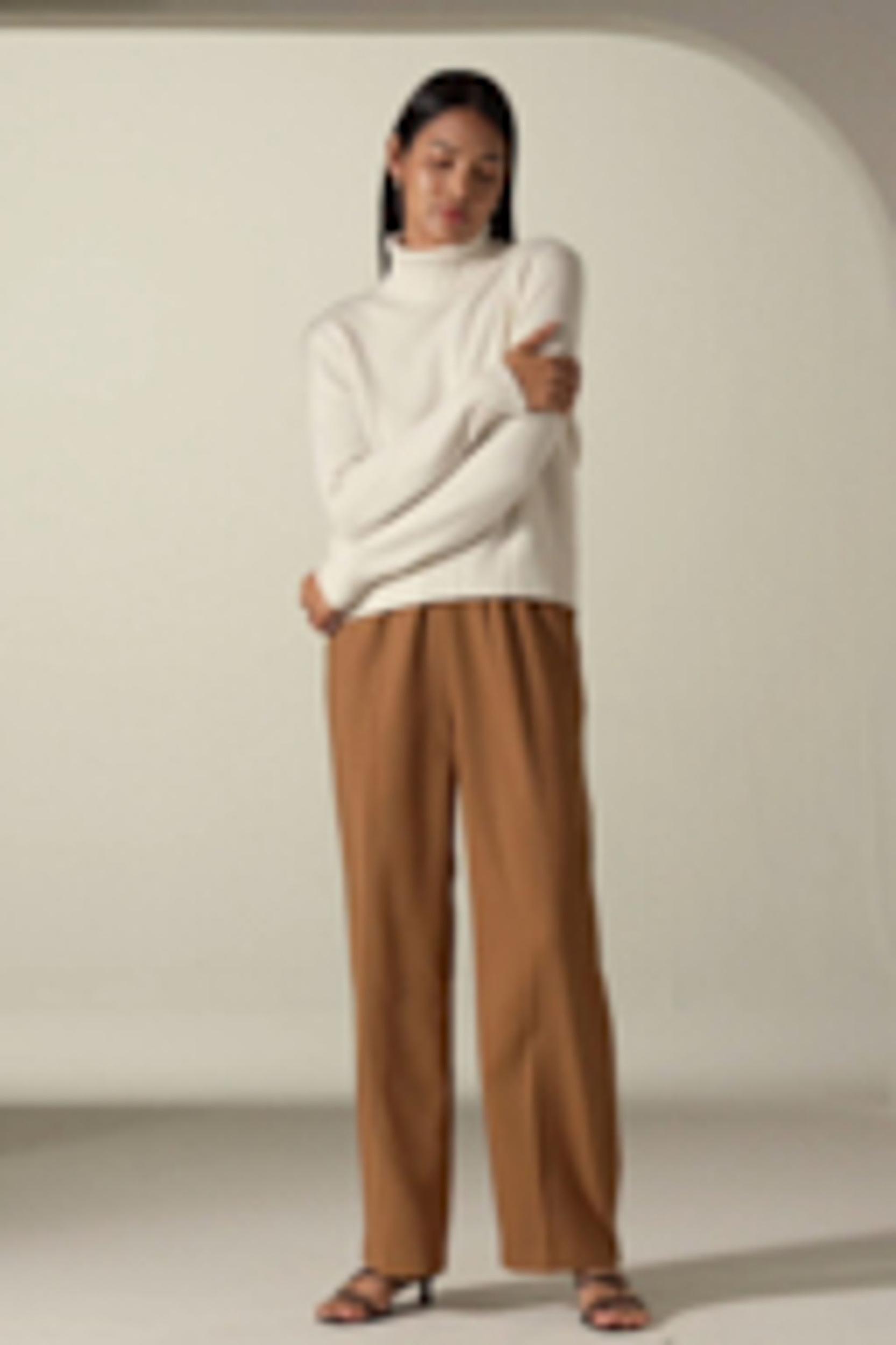 LILYSILK Womens Merino Wool Turtleneck Cashmere Sweater White Wool&Cashmere Luxurious Needlework Design Sweater S Product Image