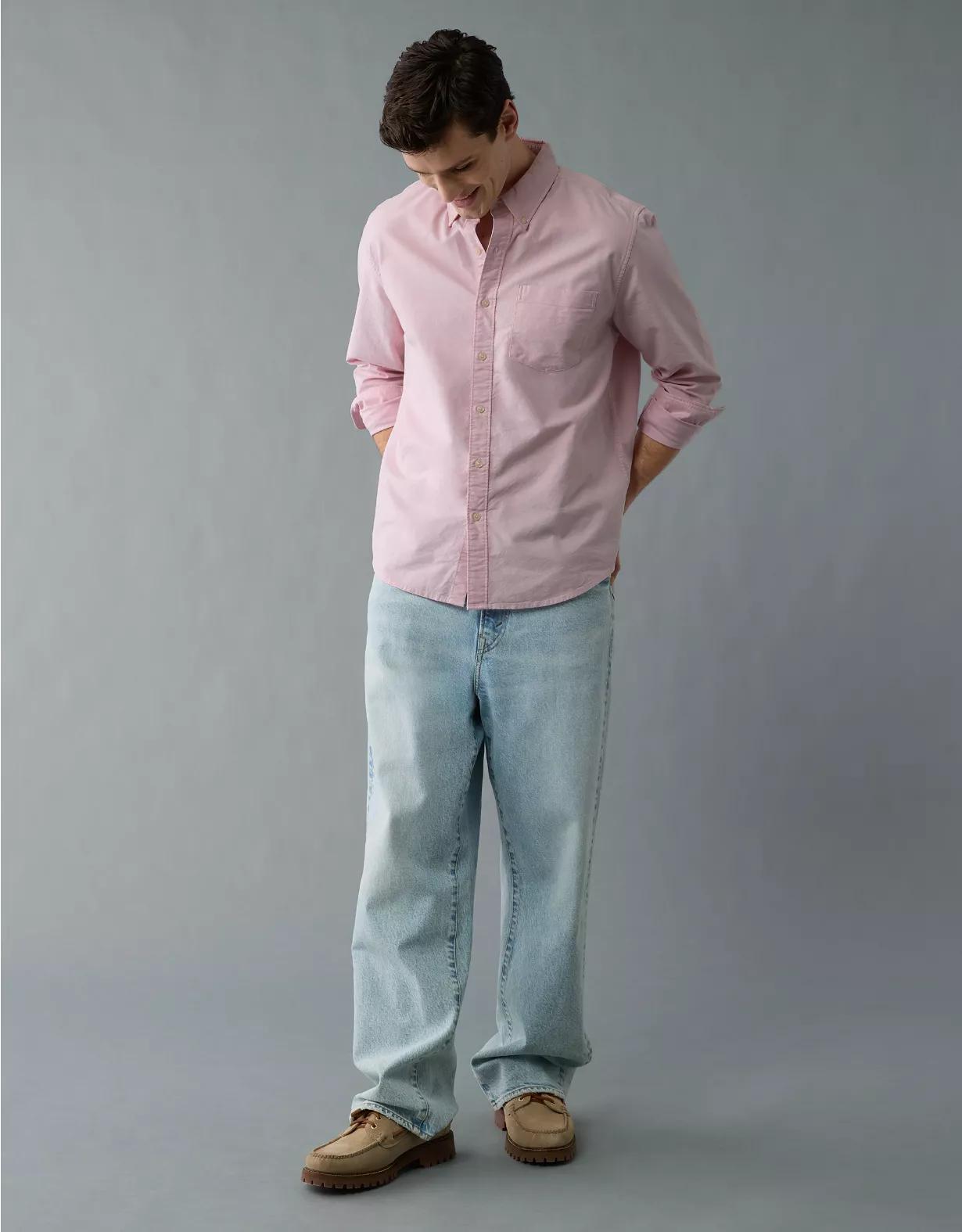 AE Everyday Classic Fit Oxford Button-Up Shirt Product Image