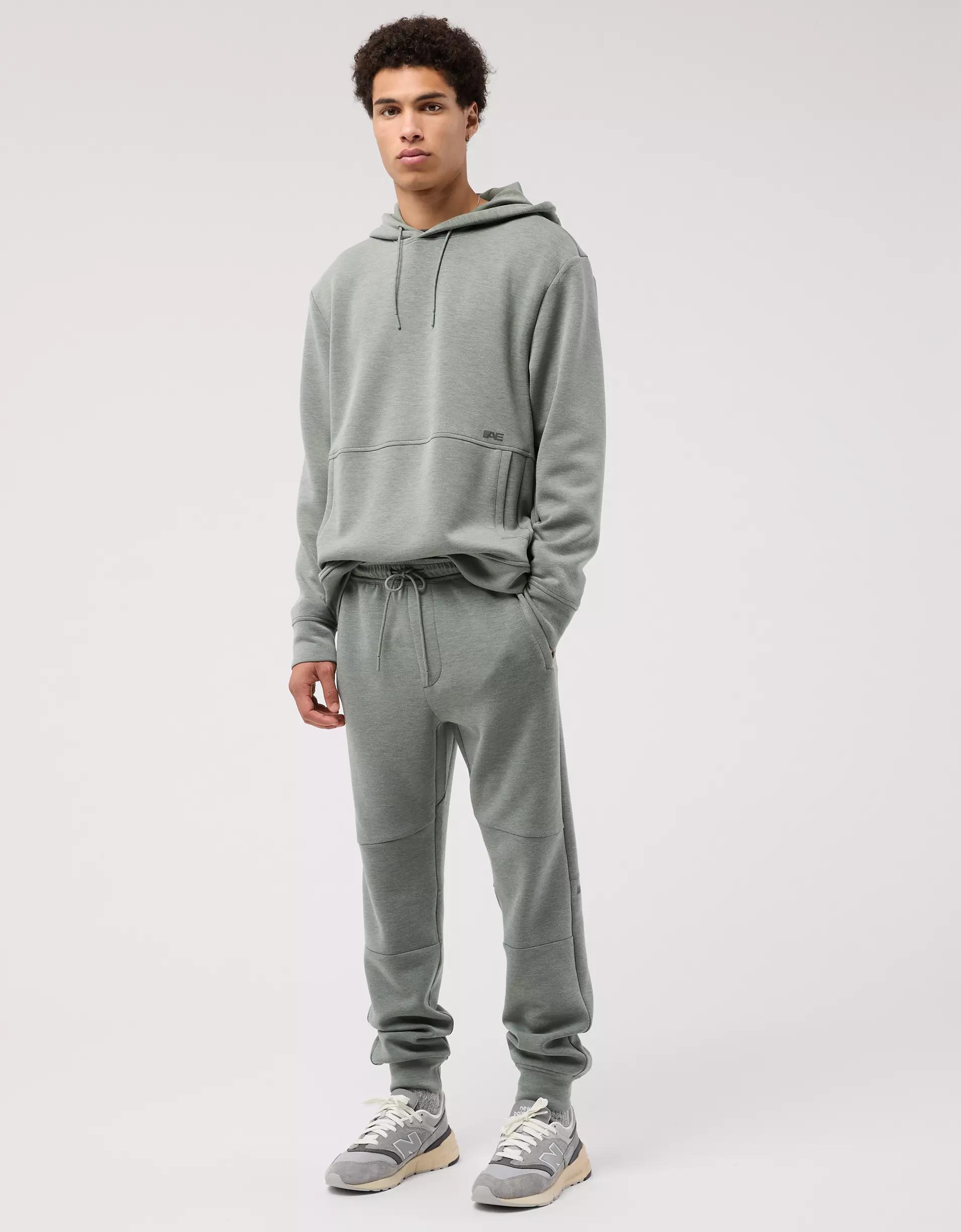 AE 24/7 Jogger Product Image