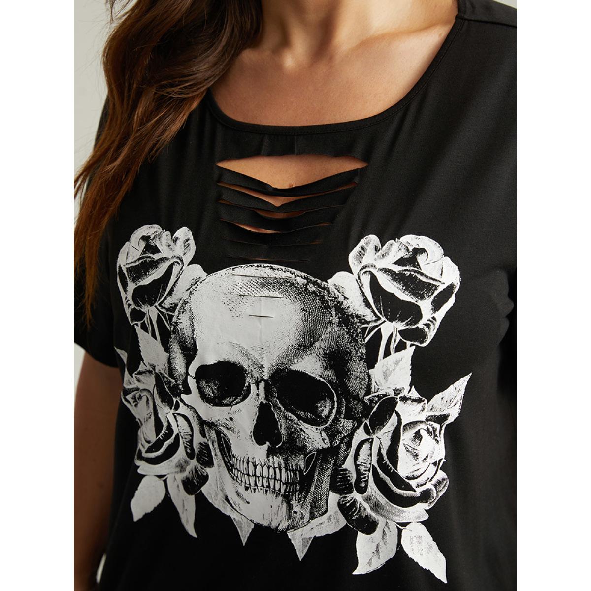 Plus Size Halloween Skull Print Keyhole T-shirt Black Women Casual Printed Graphic-Halloween Festival-Halloween T-shirts BloomChic 22-24/3X Product Image