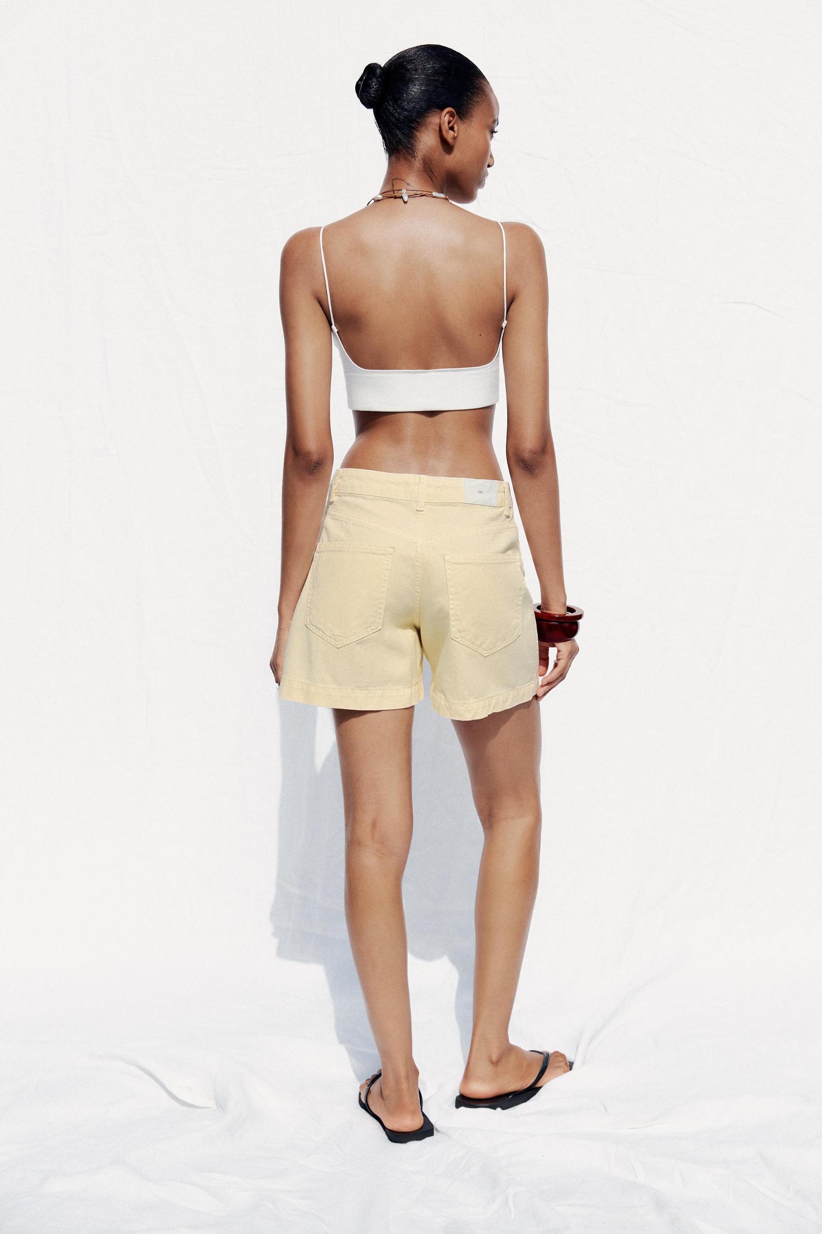 Z1975 HIGH-WAISTED SHORTS WITH PATCH POCKETS Product Image