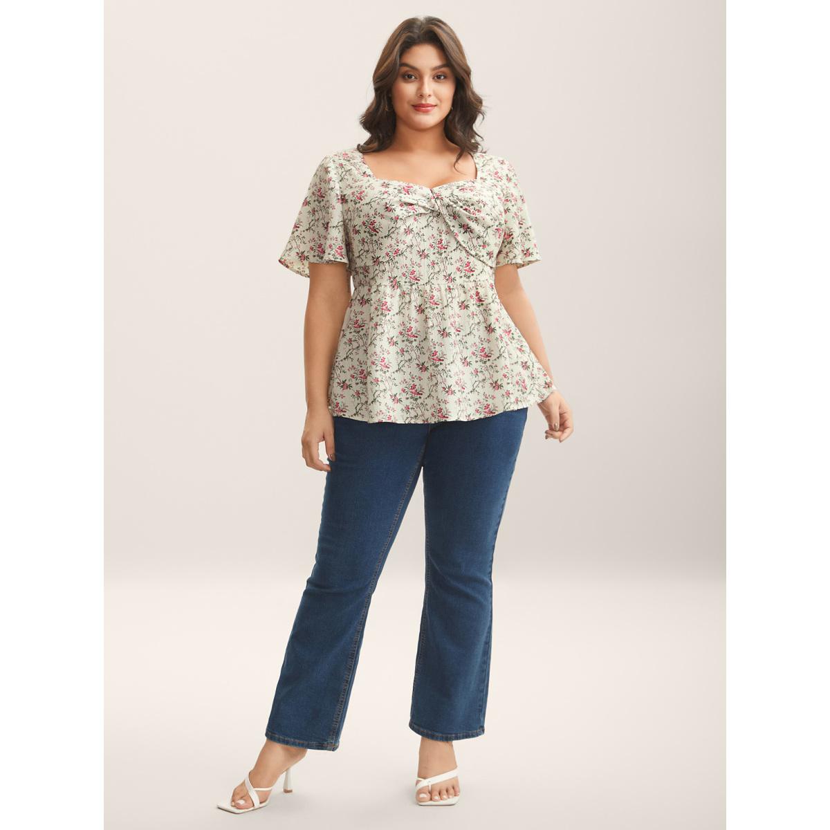 Plus Size Ivory Knotted Floral Print Flared Sleeve Blouse Women Timeless Short sleeve Heart neckline Elegant Blouses BloomChic 18-20/2X Product Image