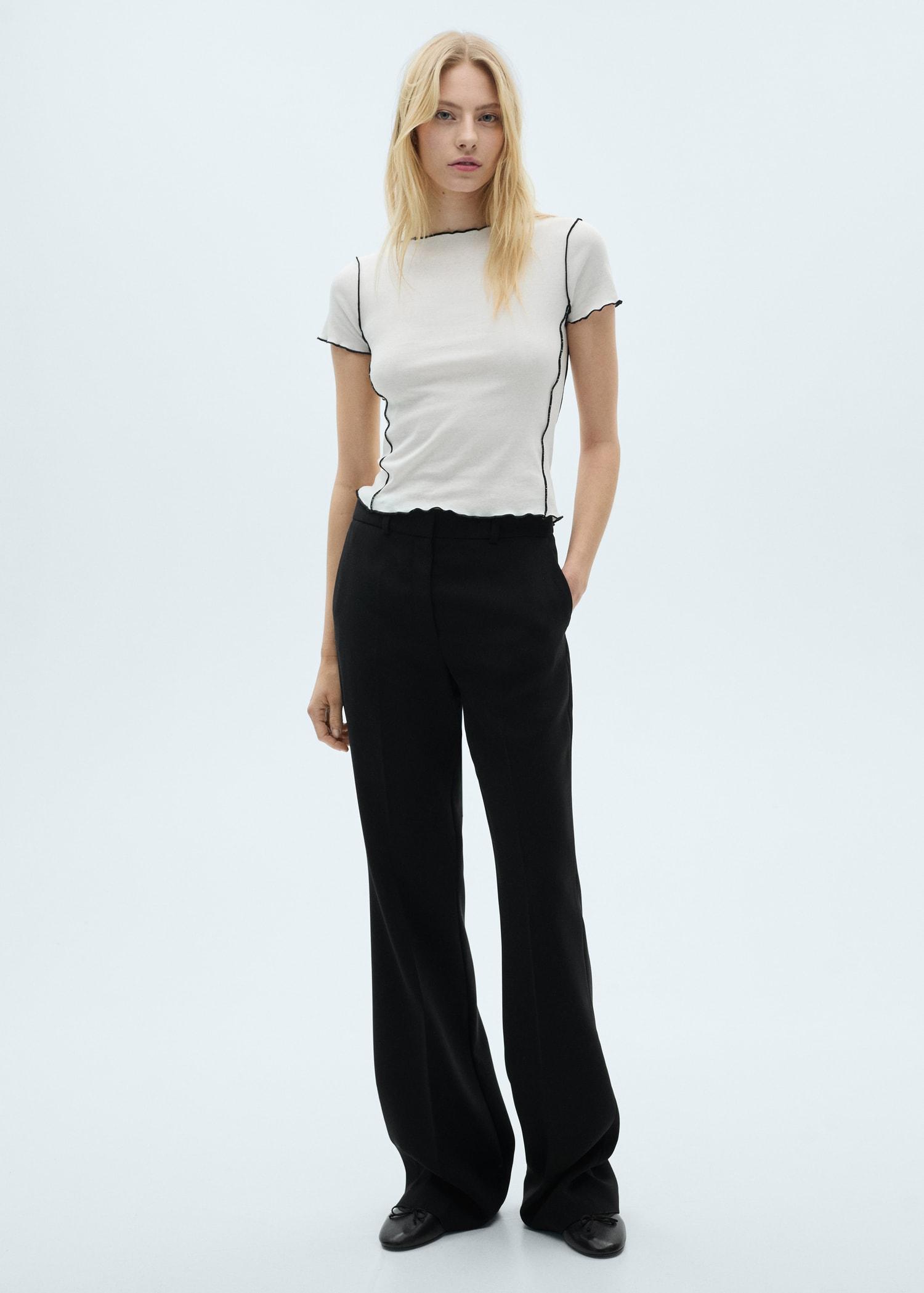 Crop top t-shirt with contrasting trim - Women | MANGO USA Product Image