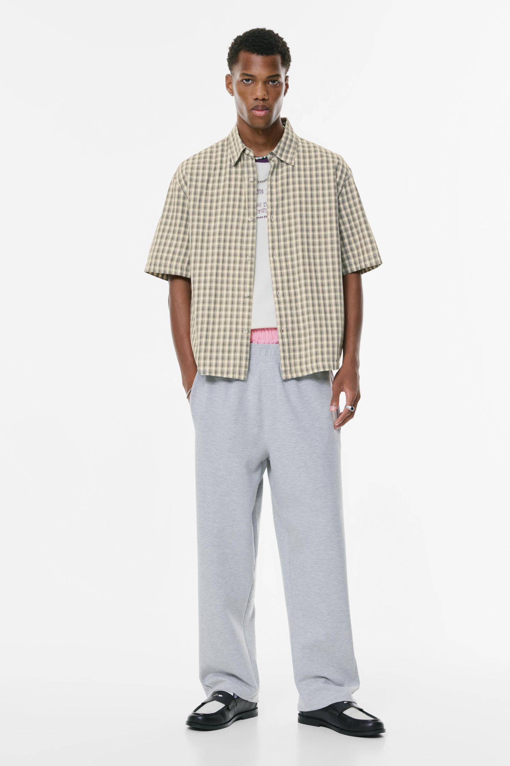 Short sleeve check shirt Product Image