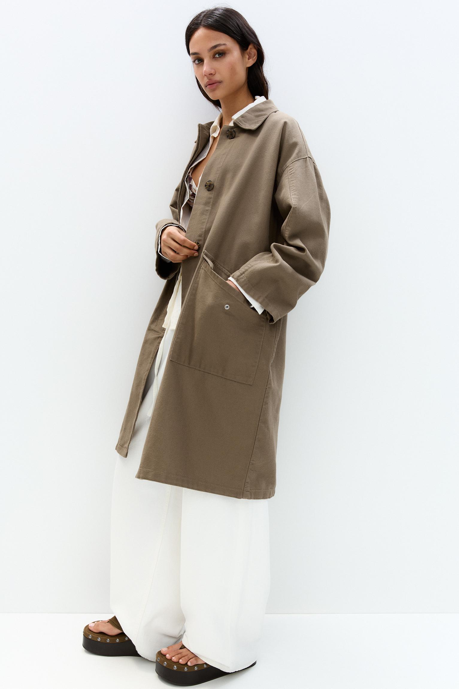 Oversize coat with pockets Product Image