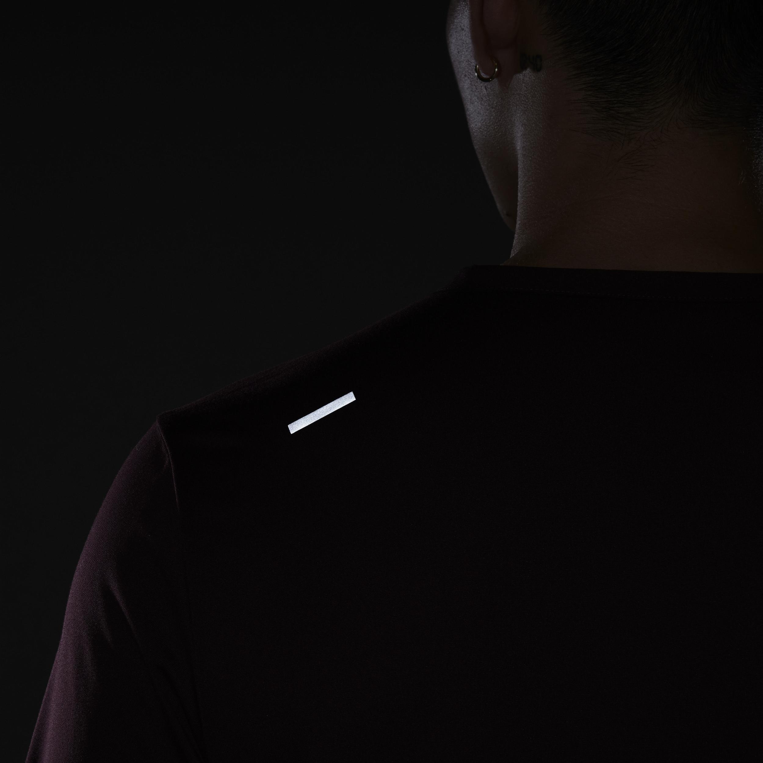 Nike Rise 365 Men's Dri-FIT Short-Sleeve Running Top Product Image