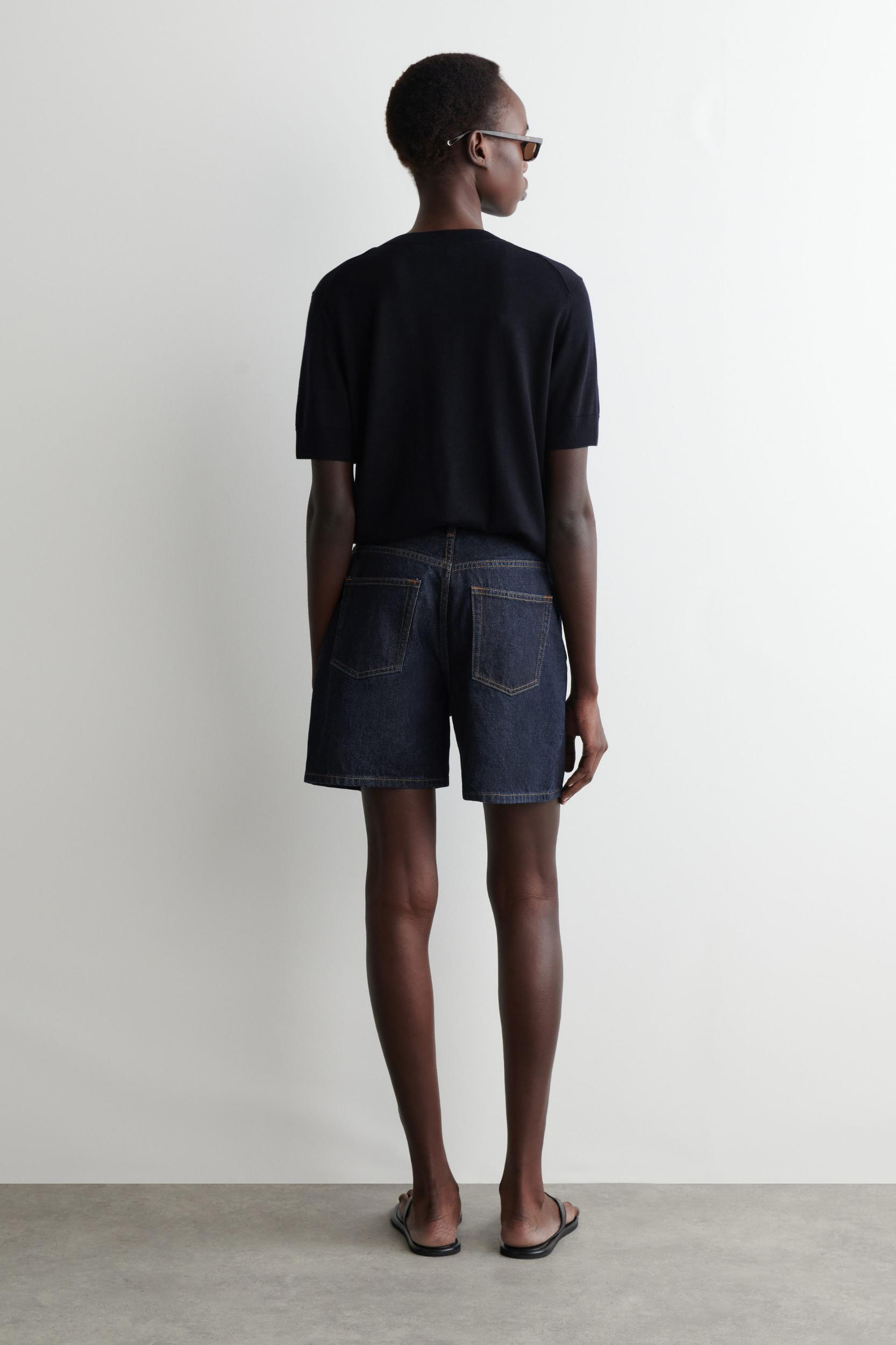 HIGH-RISE DENIM SHORTS Product Image