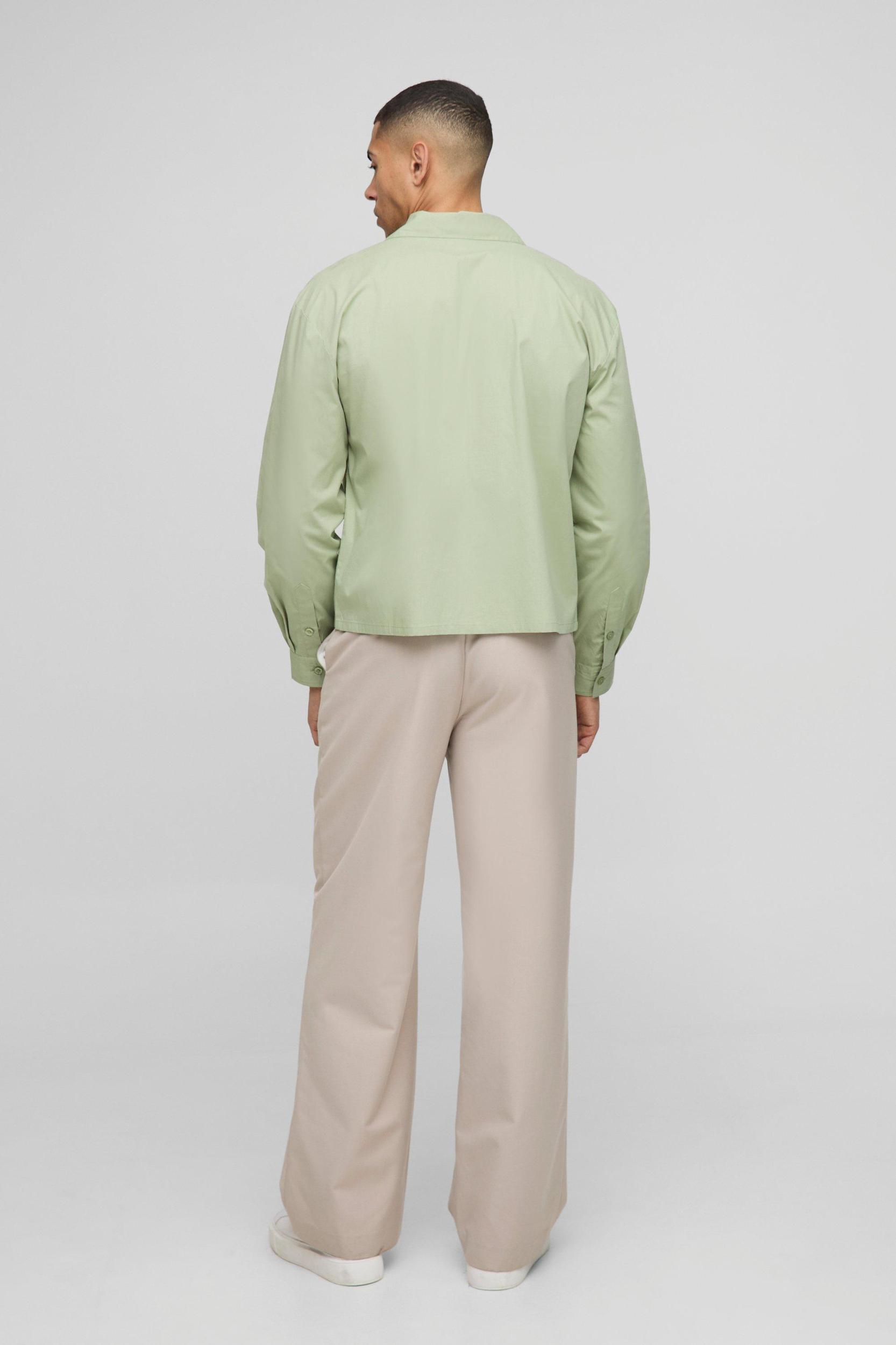 Oversized Boxy Dropped Revere Poplin Shirt | boohooMAN USA Product Image