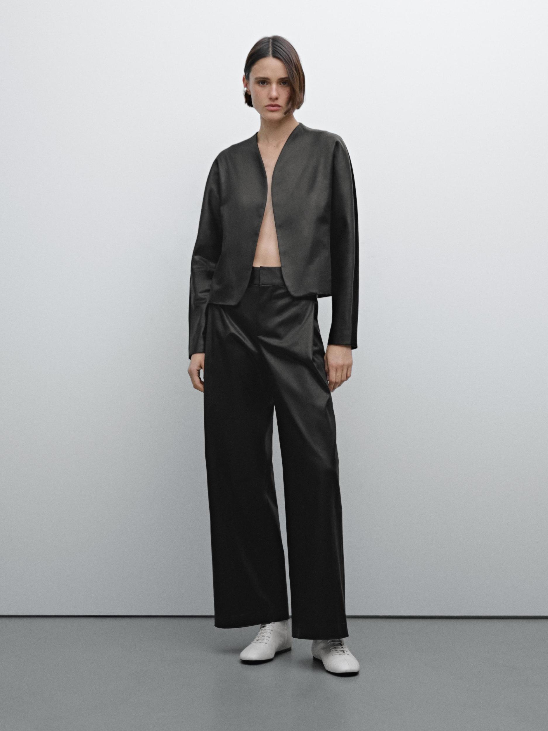 Short satin blazer - Studio Product Image