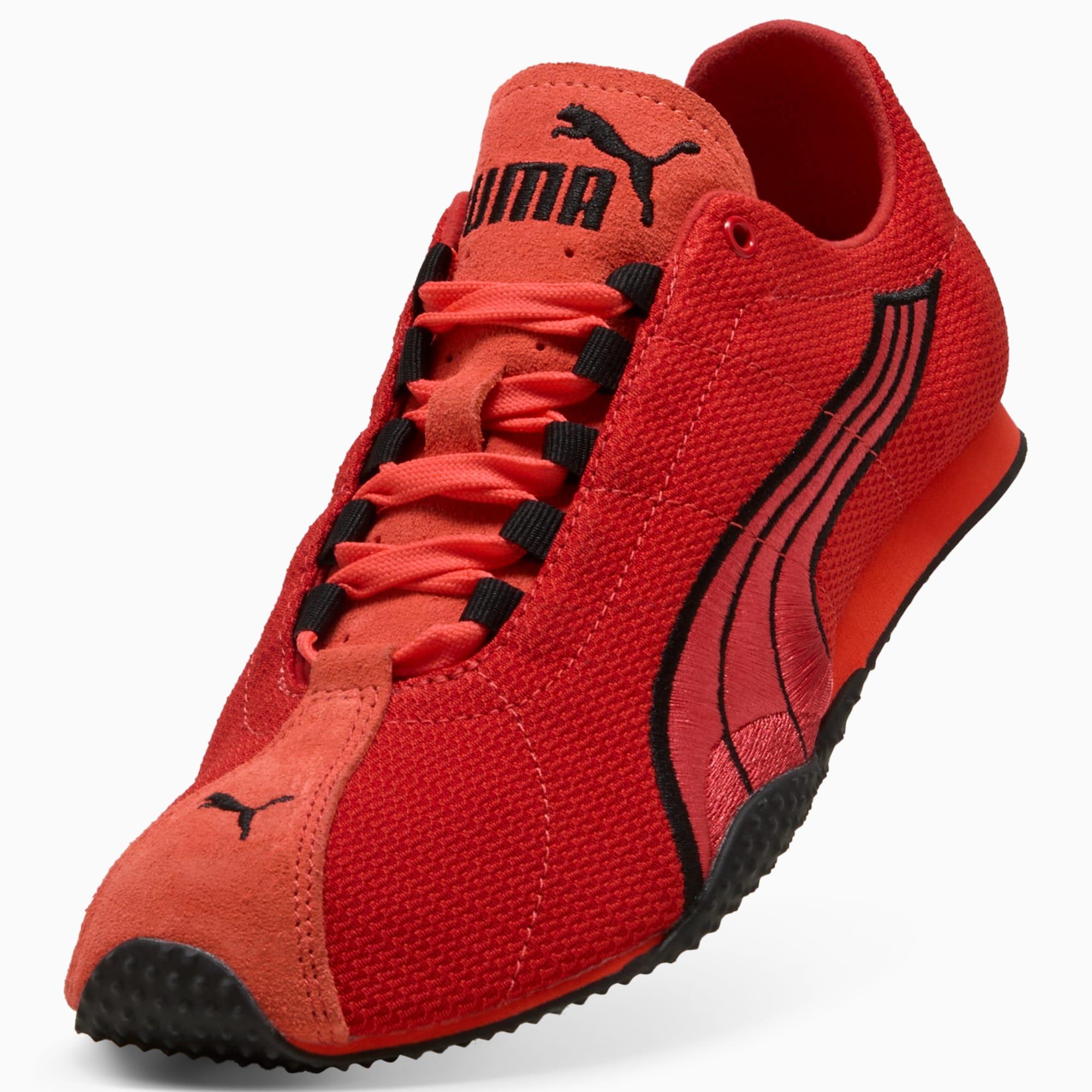 H-Street Embroidery Sneakers Product Image