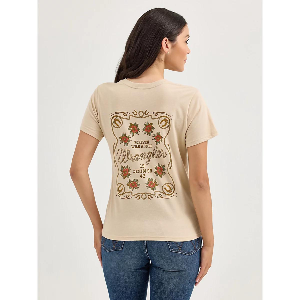 Women's Wrangler Western Back Graphic Reg Fit Tee in Cement Heather Product Image