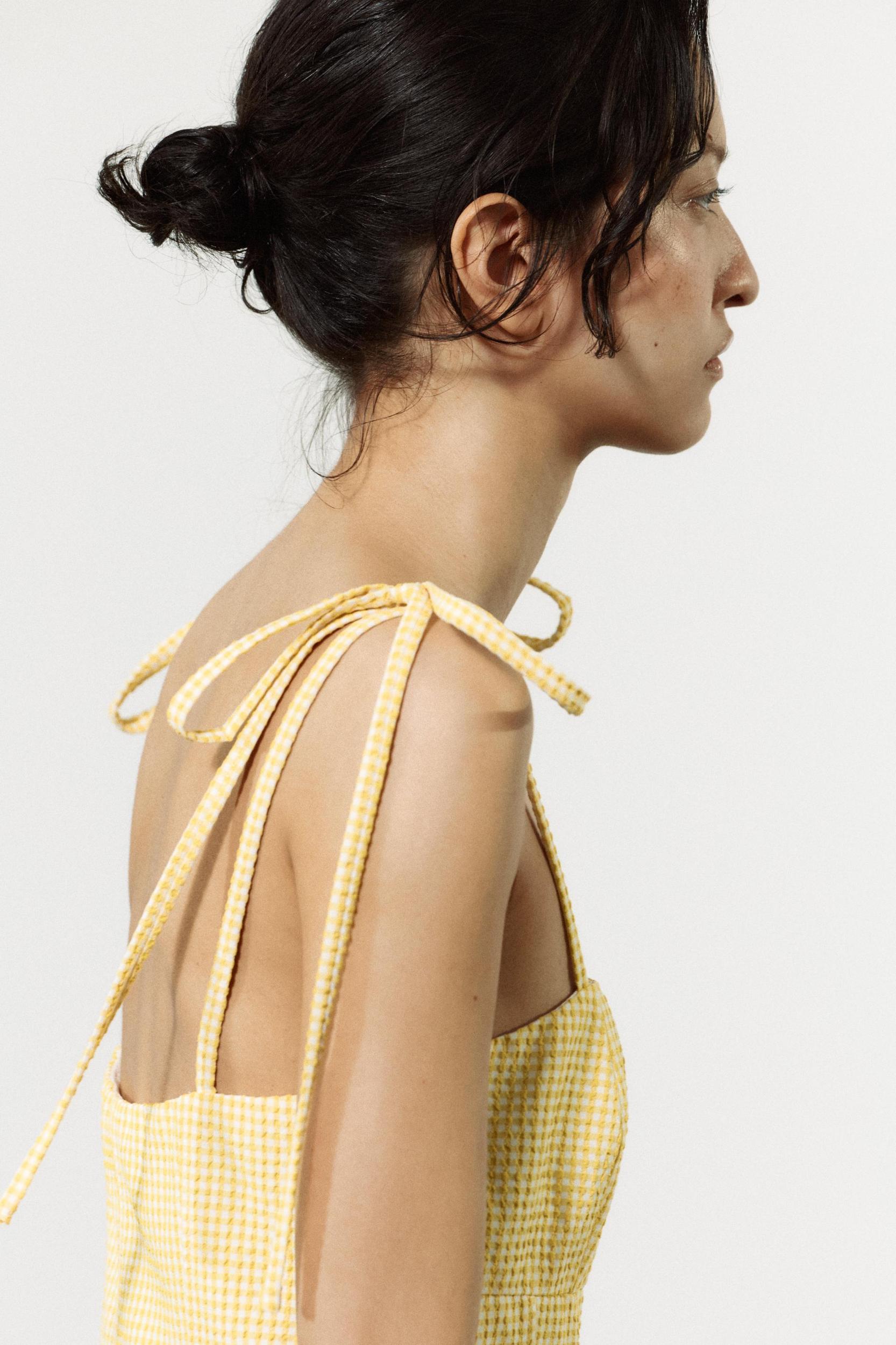 GINGHAM BOW TOP Product Image