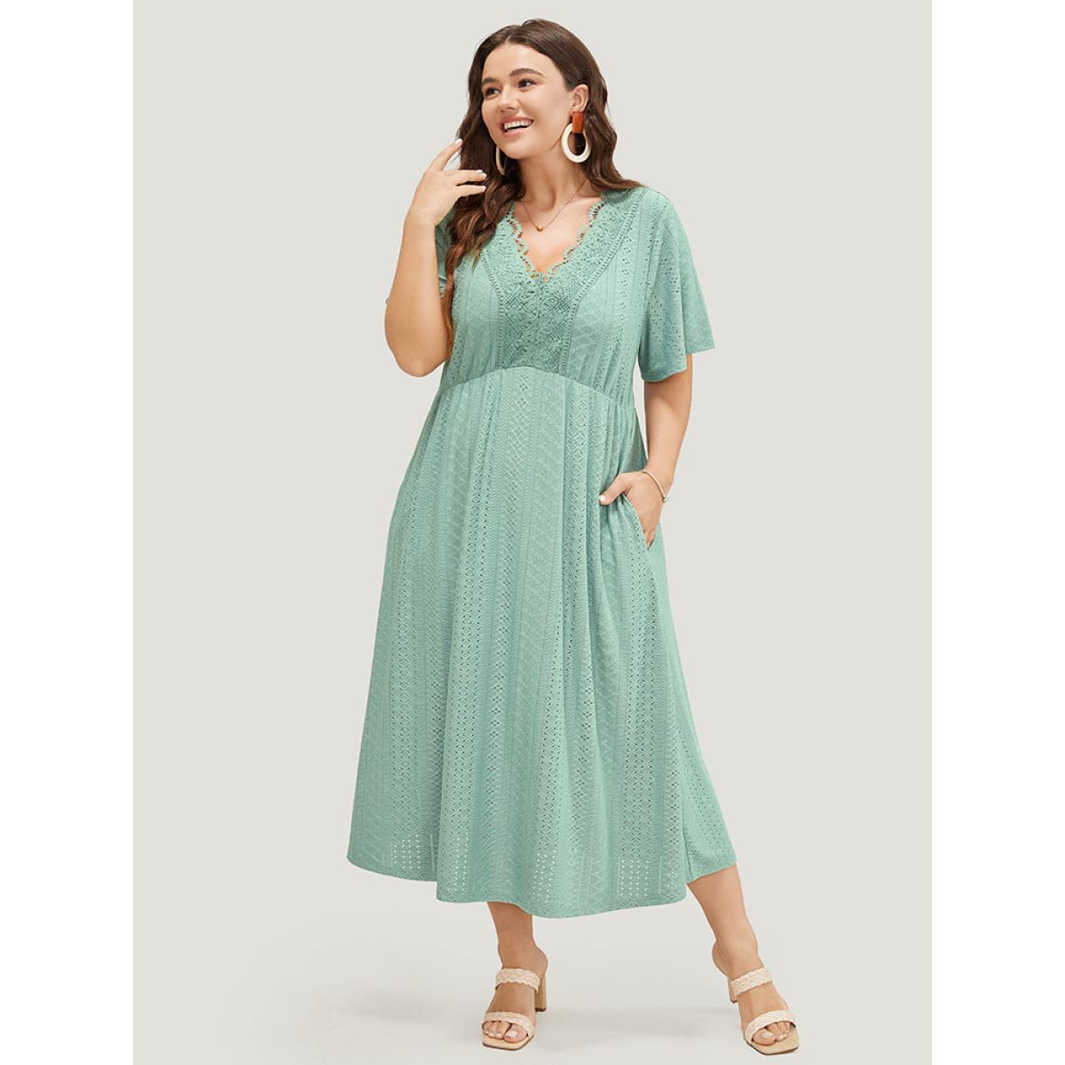 Plus Size Solid Ruffle Sleeve Pocket Contrast Lace Broderie Anglaise Dress Mint Women Elegant Lined V-neck Short sleeve Curvy Midi Dress BloomChic 26/4X Product Image
