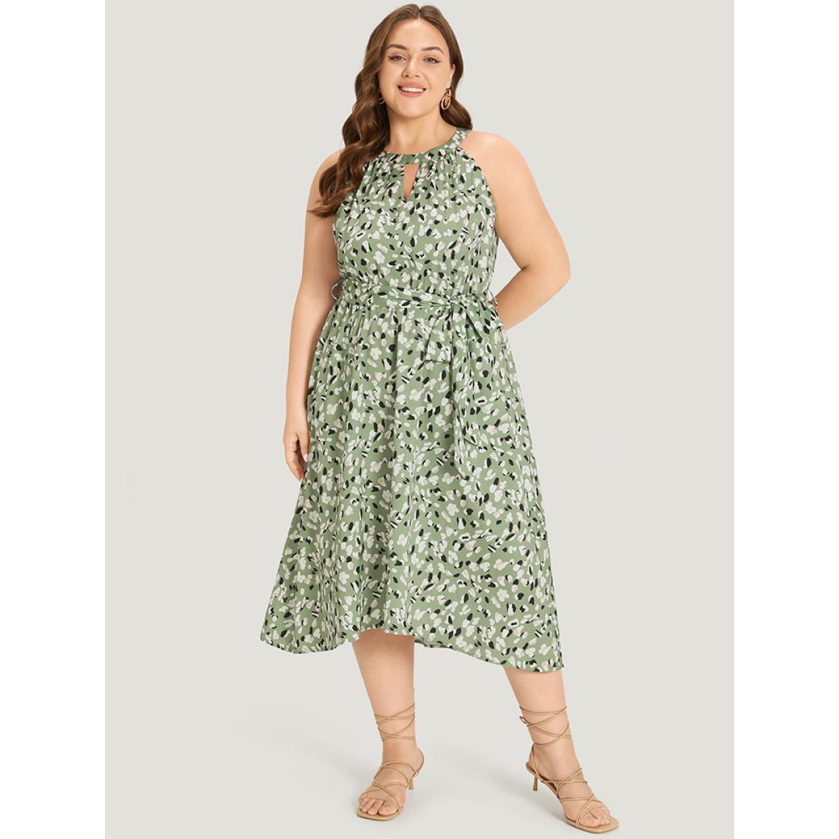 Plus Size Allover Print Halter Keyhole Pocket Belted Ties Dress Green Women Elegant Belted Halter neck Sleeveless Curvy Midi Dress BloomChic 12/L Product Image