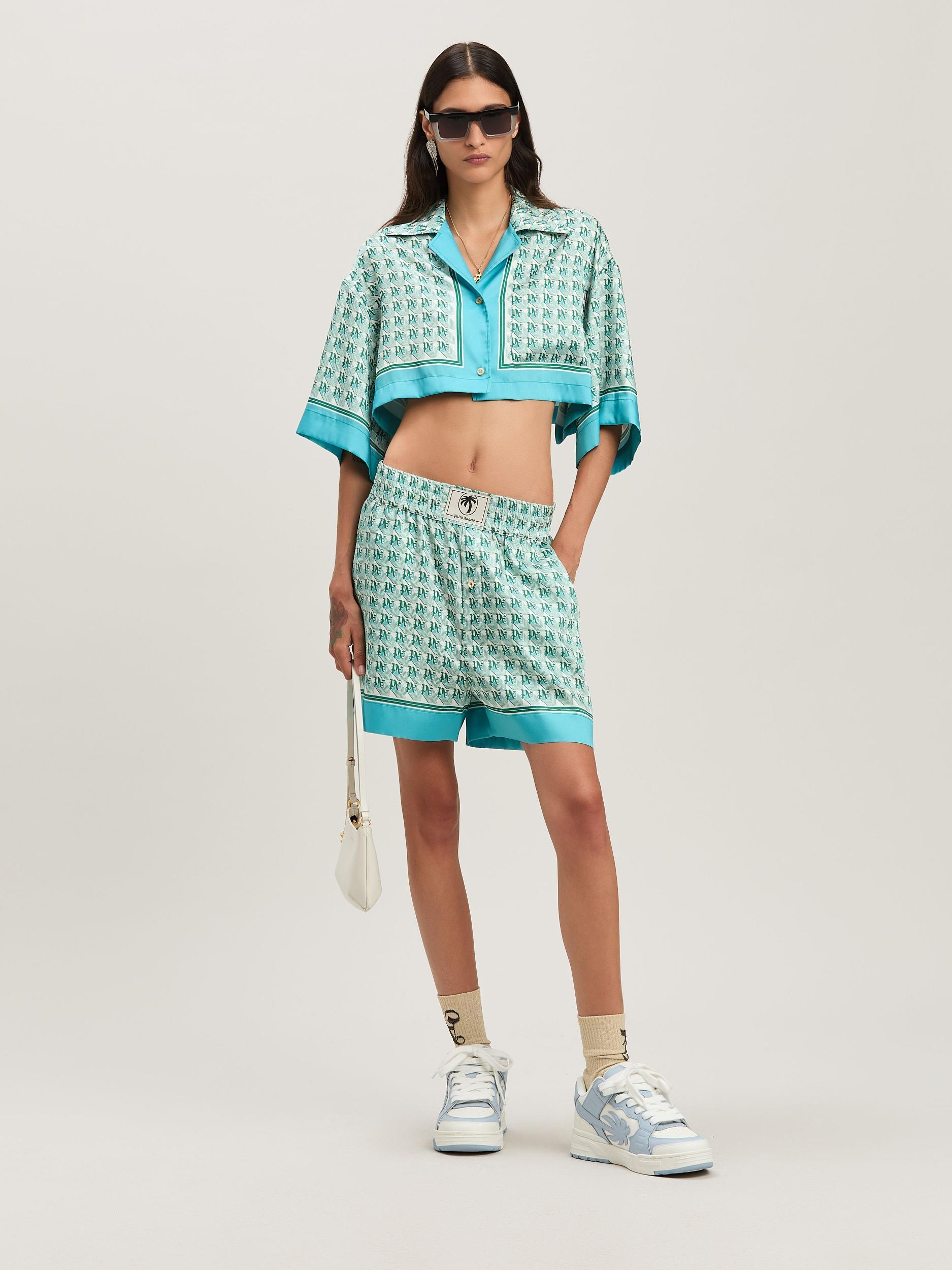 PA DIAMONDS SHORTS Product Image