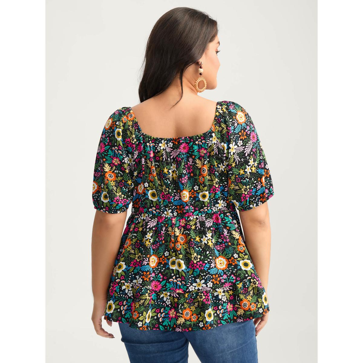 Plus Size DarkGreen Floral Square Neck Fit and Flare Blouse Women Playful Short sleeve Square Neck Vacation Blouses BloomChic 30/6X Product Image