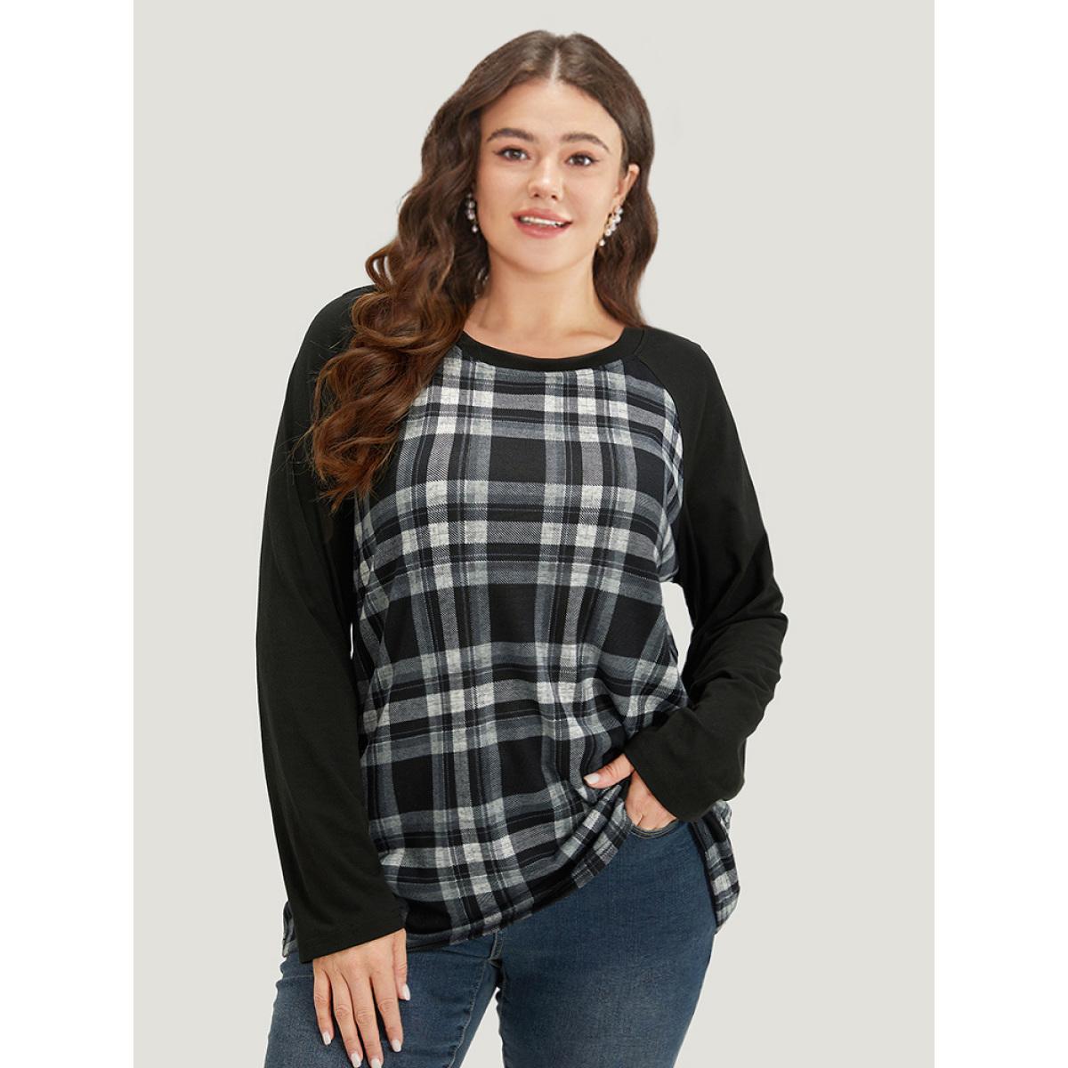 Plus Size Plaid Raglan Sleeve Crew Neck T-shirt Blue Women Casual Patchwork Plaid Round Neck Dailywear T-shirts BloomChic 10/M Product Image