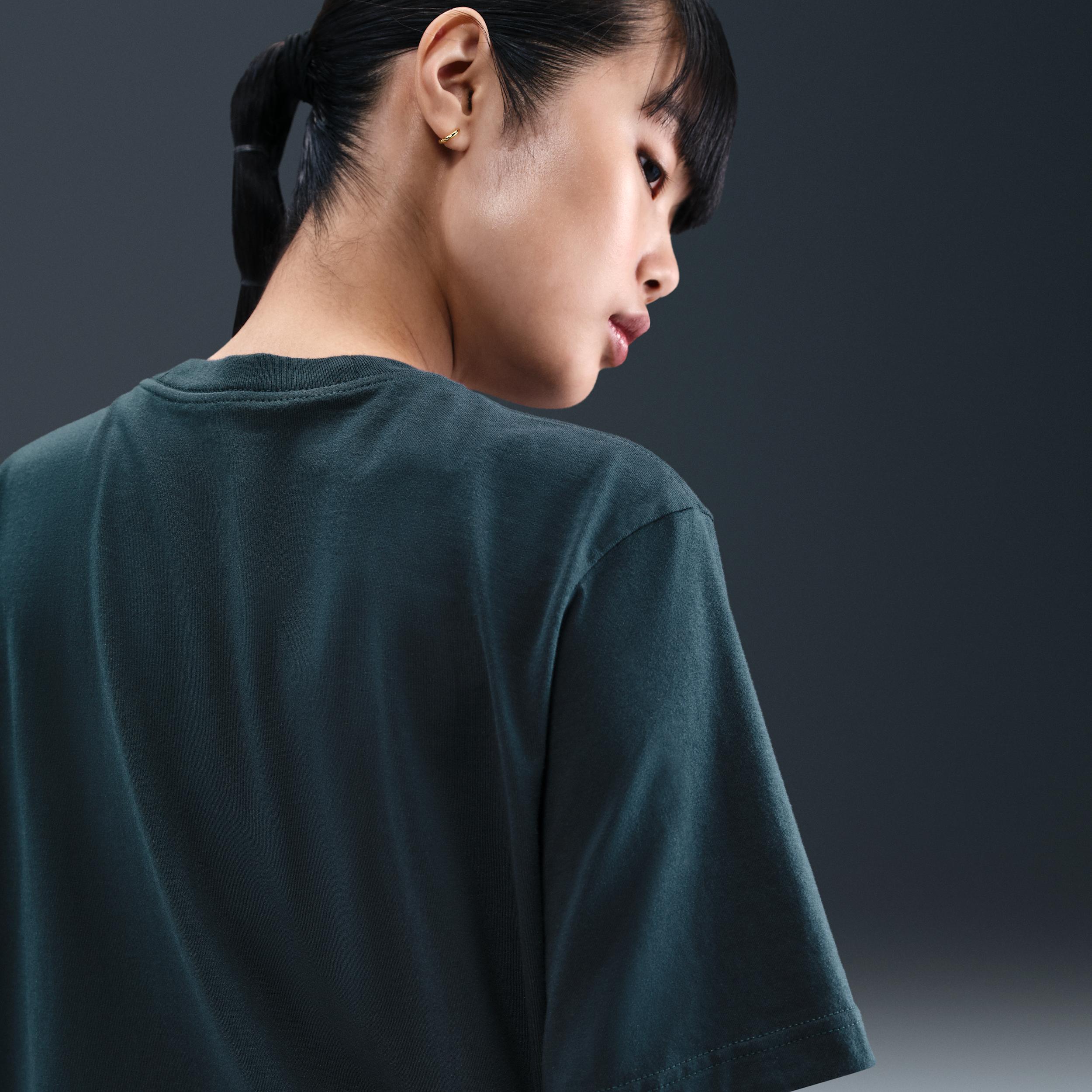 Women's Nike Sportswear Essential Boxy T-Shirt Product Image