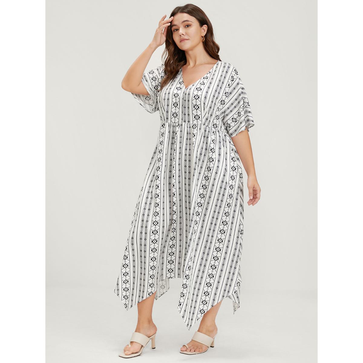 Plus Size Striped Dolman Sleeve Pocket Hanky Hem Dress White Women Vacation Elastic Waist V-neck Half Sleeve Curvy Midi Dress BloomChic 30/6X Product Image